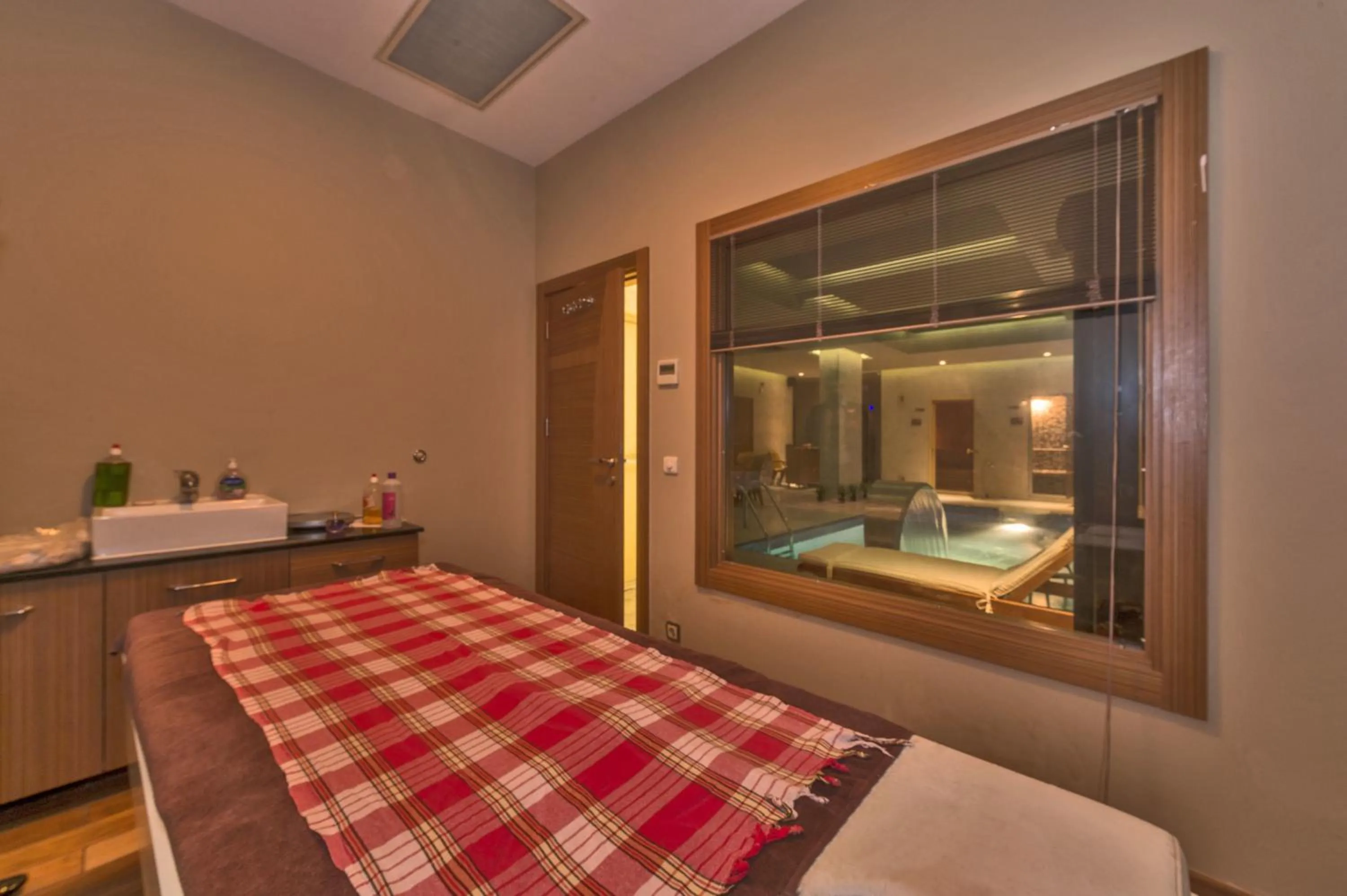 Massage in The Meretto Hotel Istanbul Old City