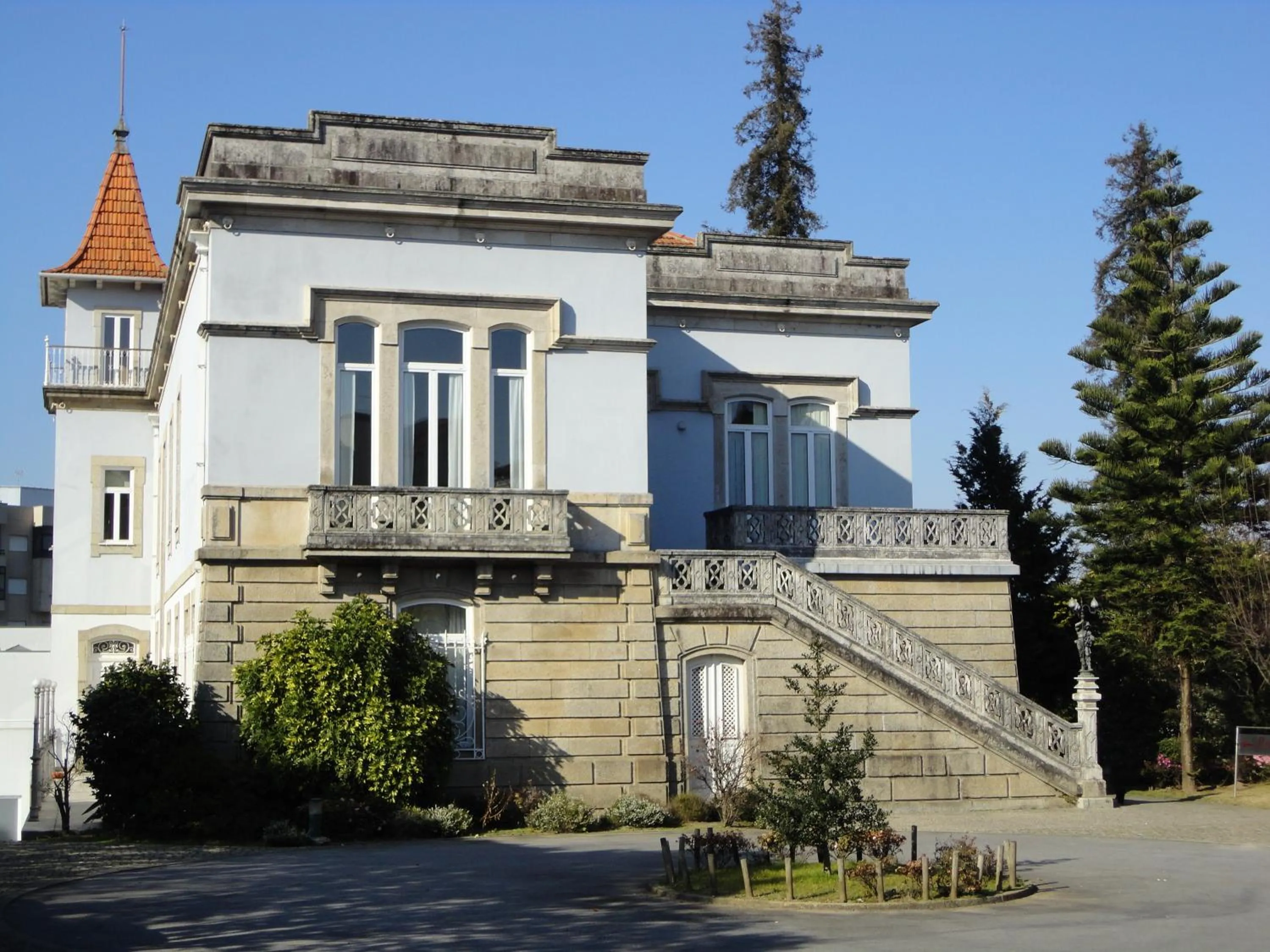 Property building in Hotel Villa Garden Braga