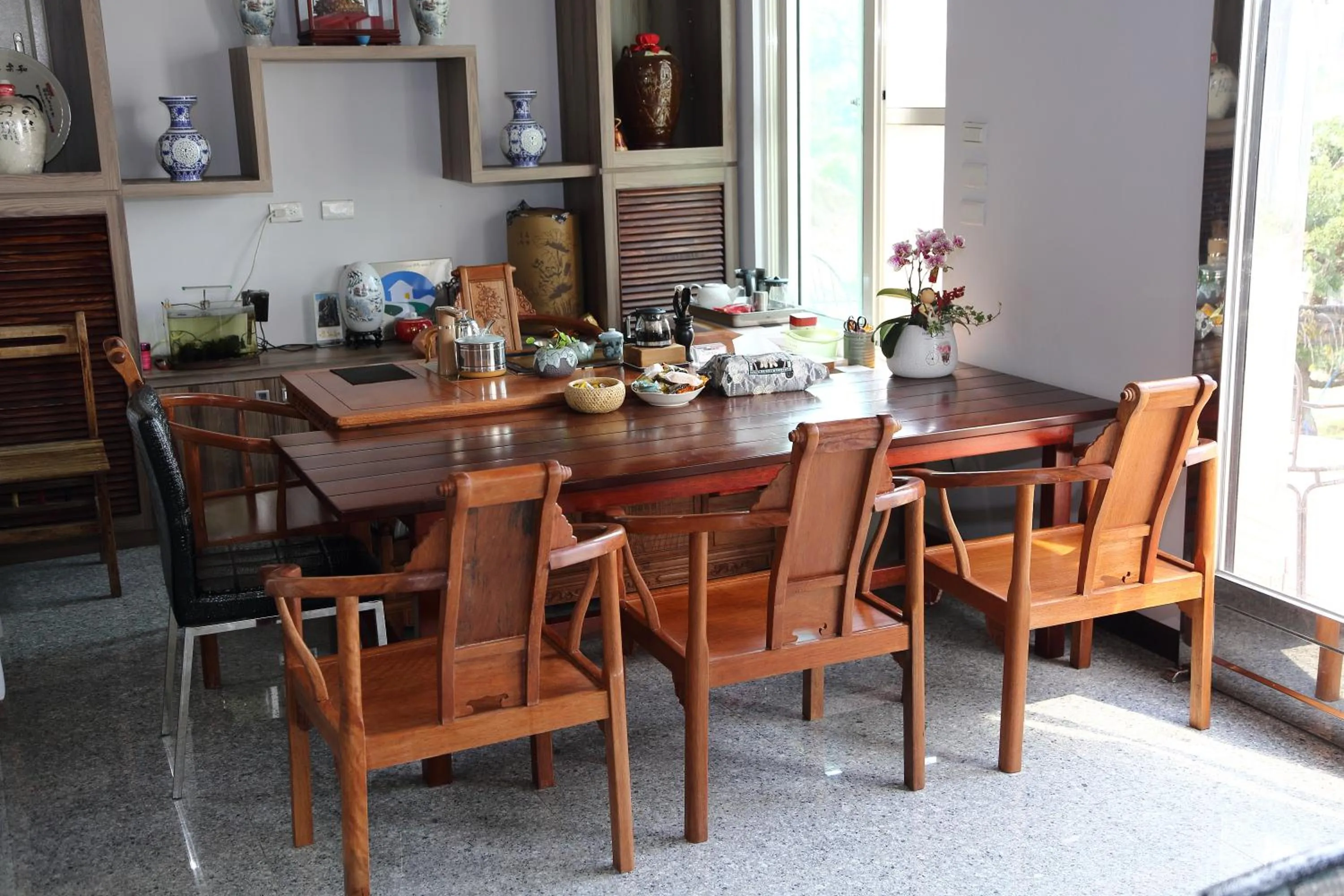 Area and facilities in See Happiness