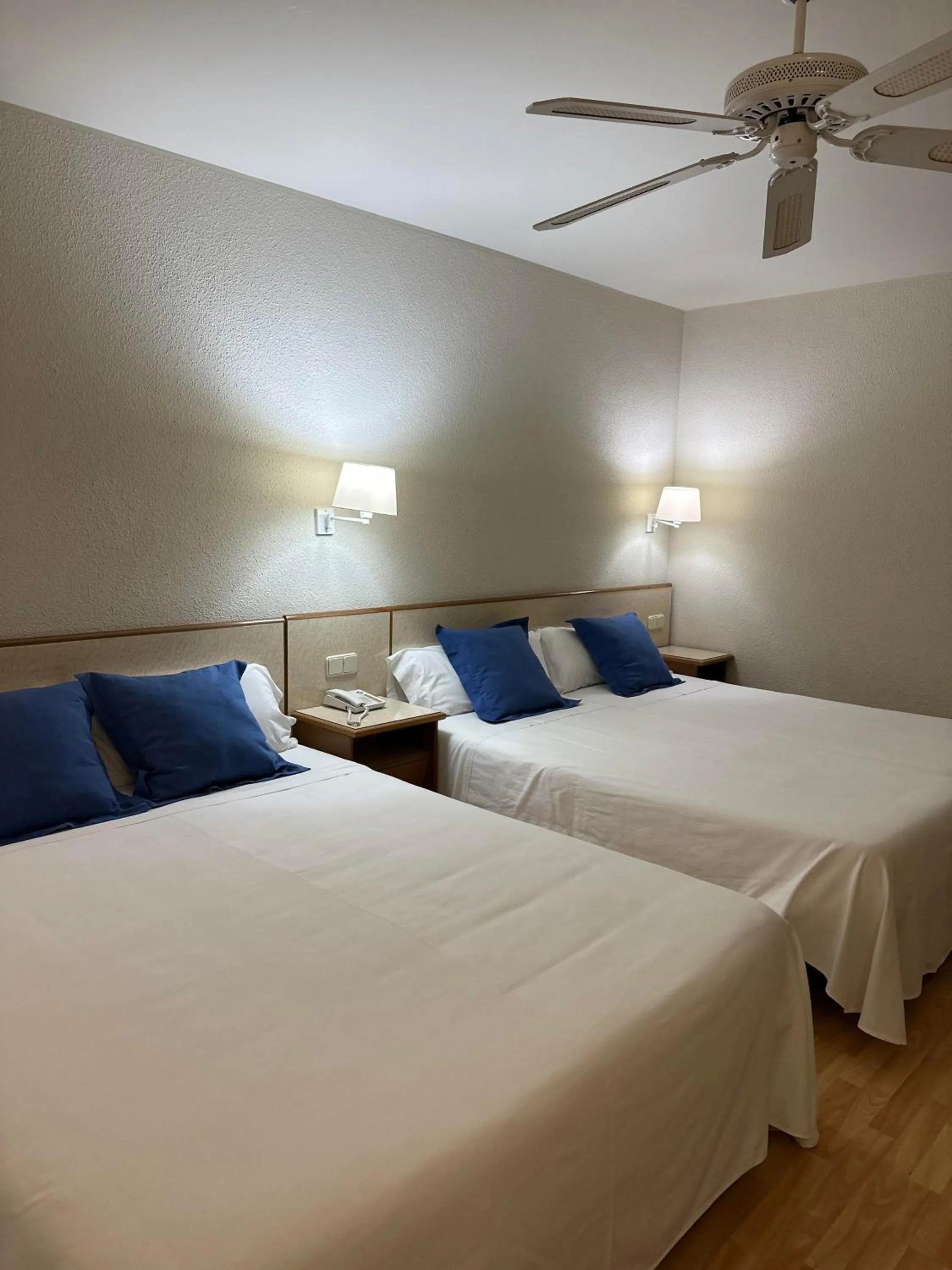 Bed in Hotel Balaguer