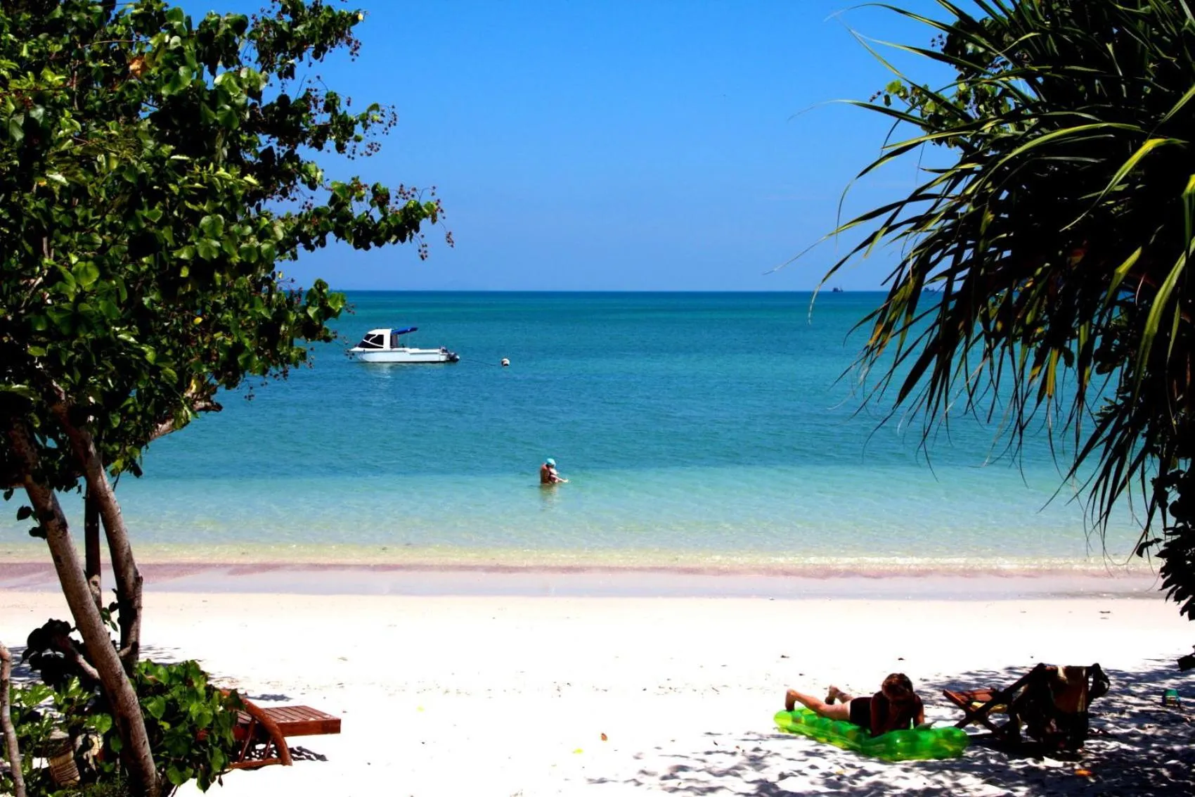 Beach in Buffalo Bay Vacation Club