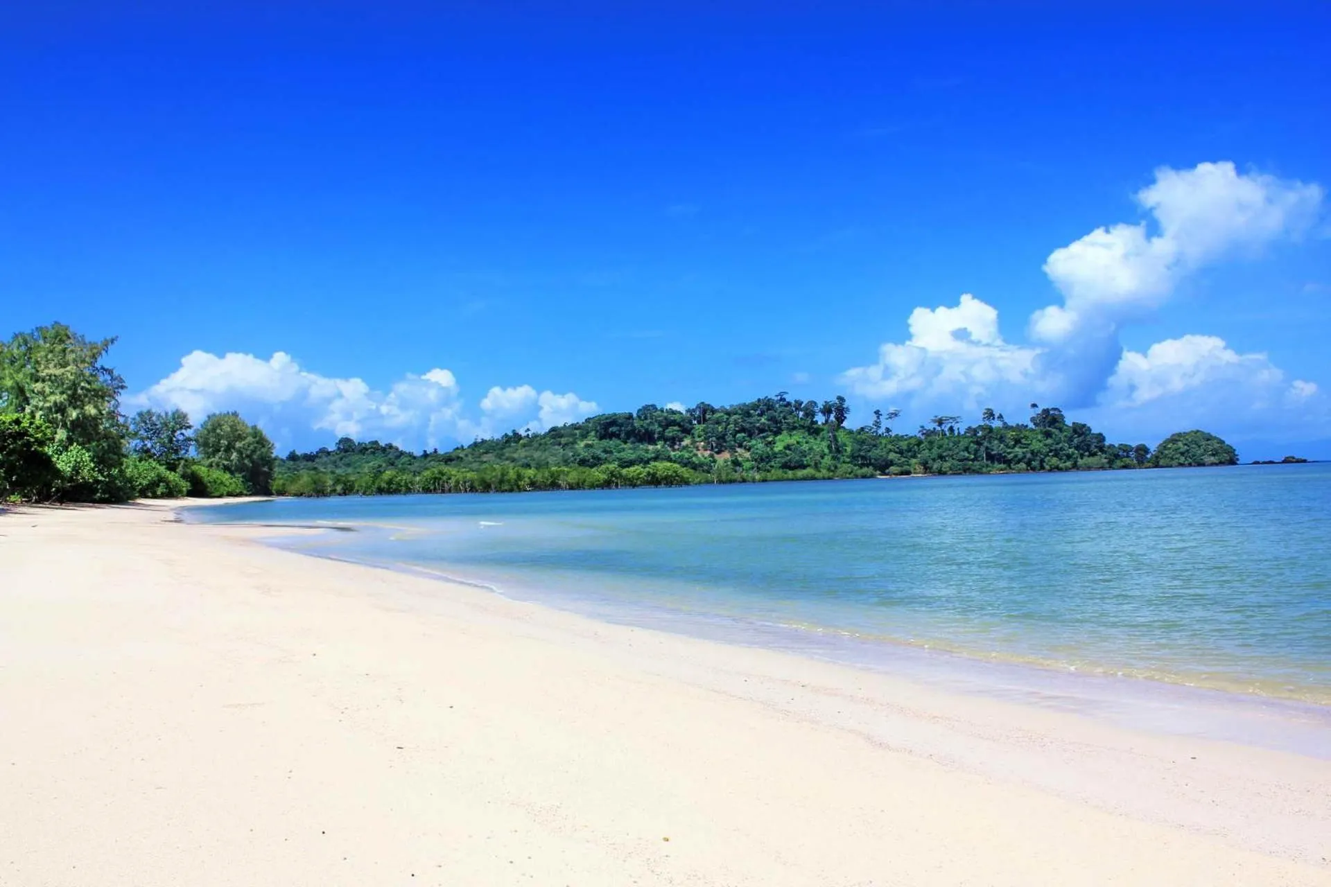 Beach in Buffalo Bay Vacation Club