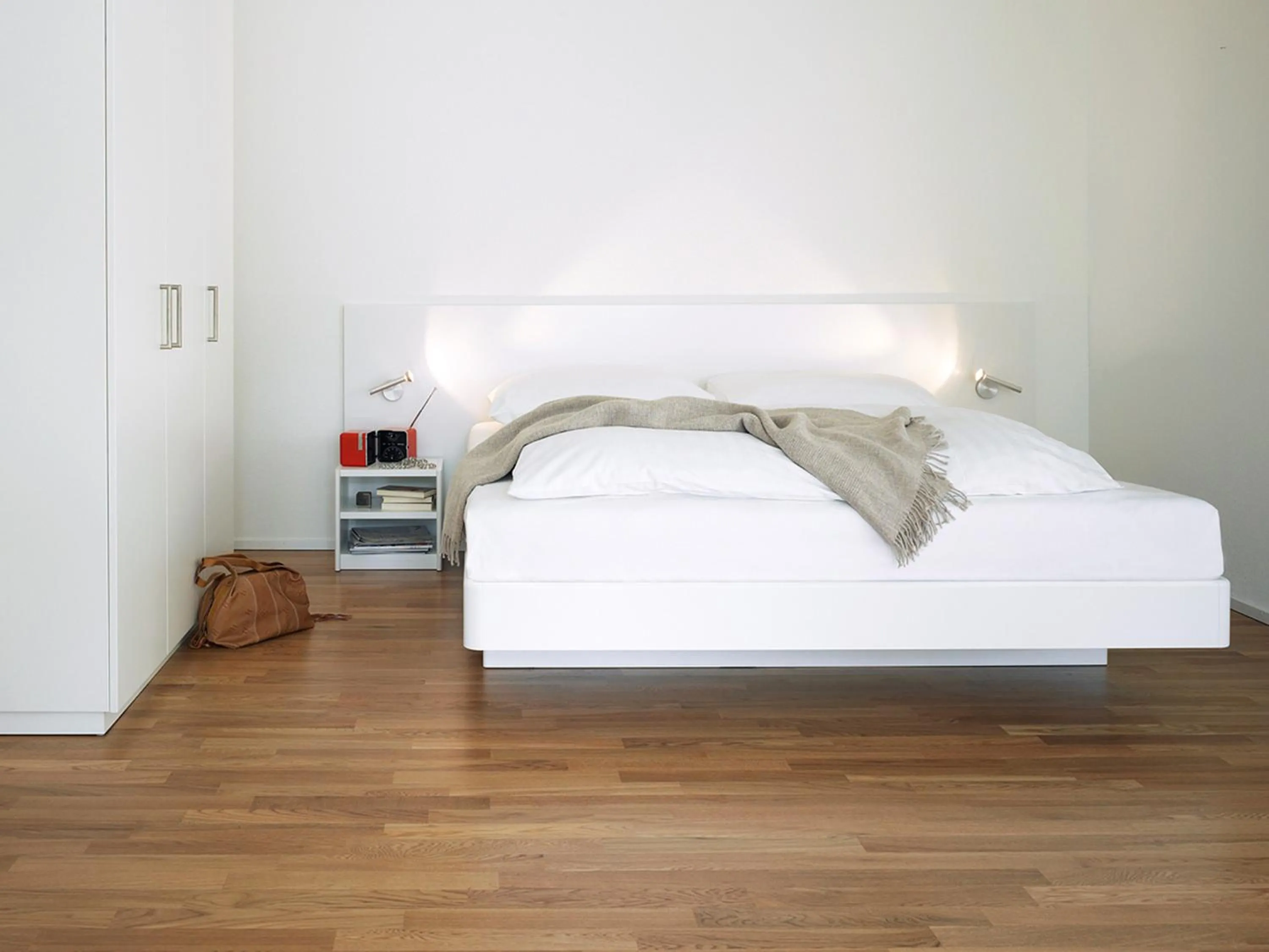 Bed in City Apartments