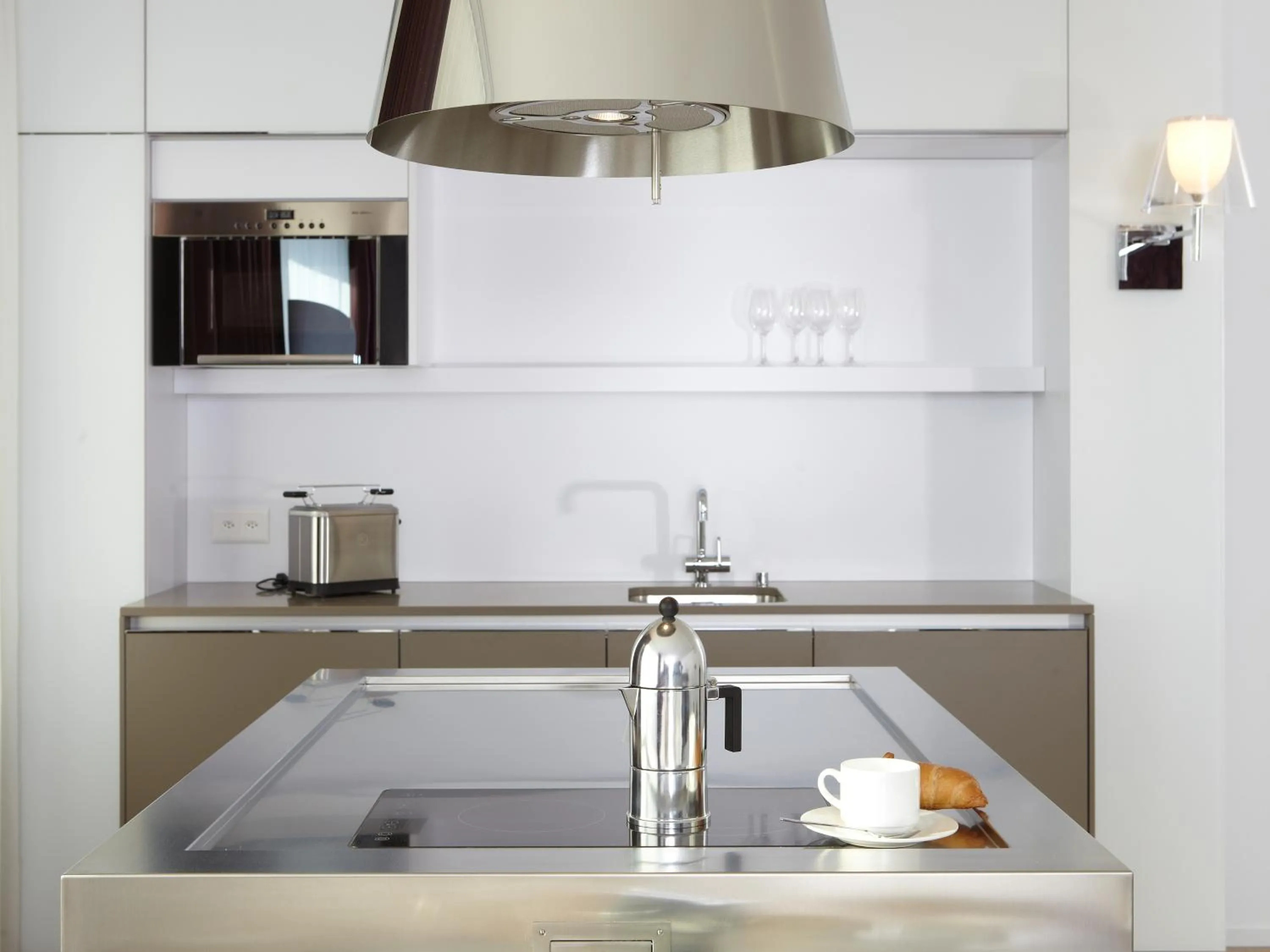 Kitchen or kitchenette in City Apartments