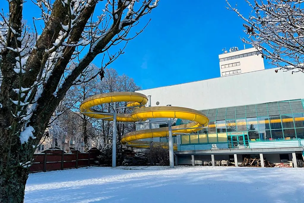 Swimming pool in Hotel reSTART Superior