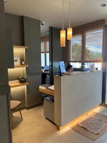 Property building in Hotel Restaurant Juanito Platja