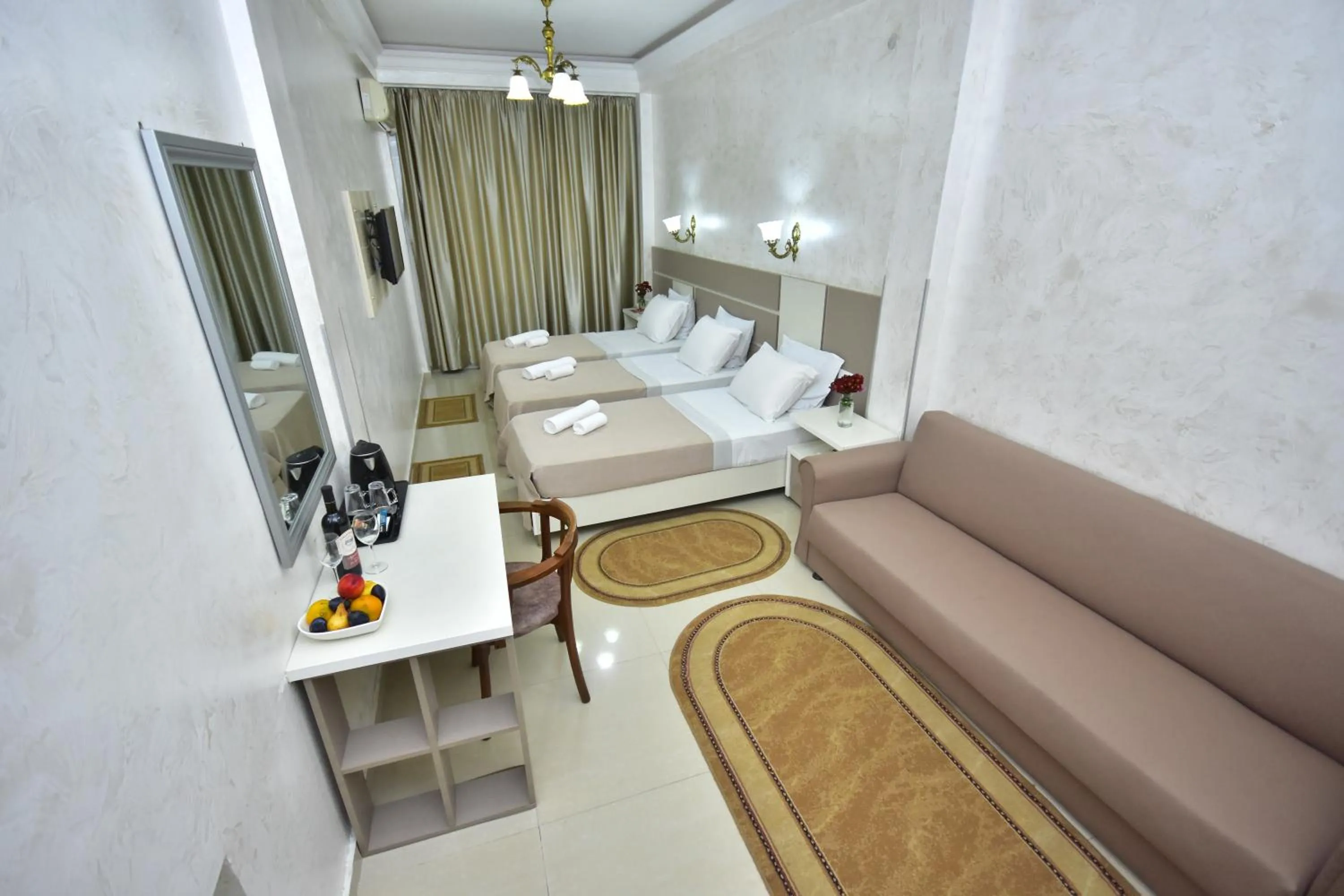 TV and multimedia, Bed in Hotel Chao