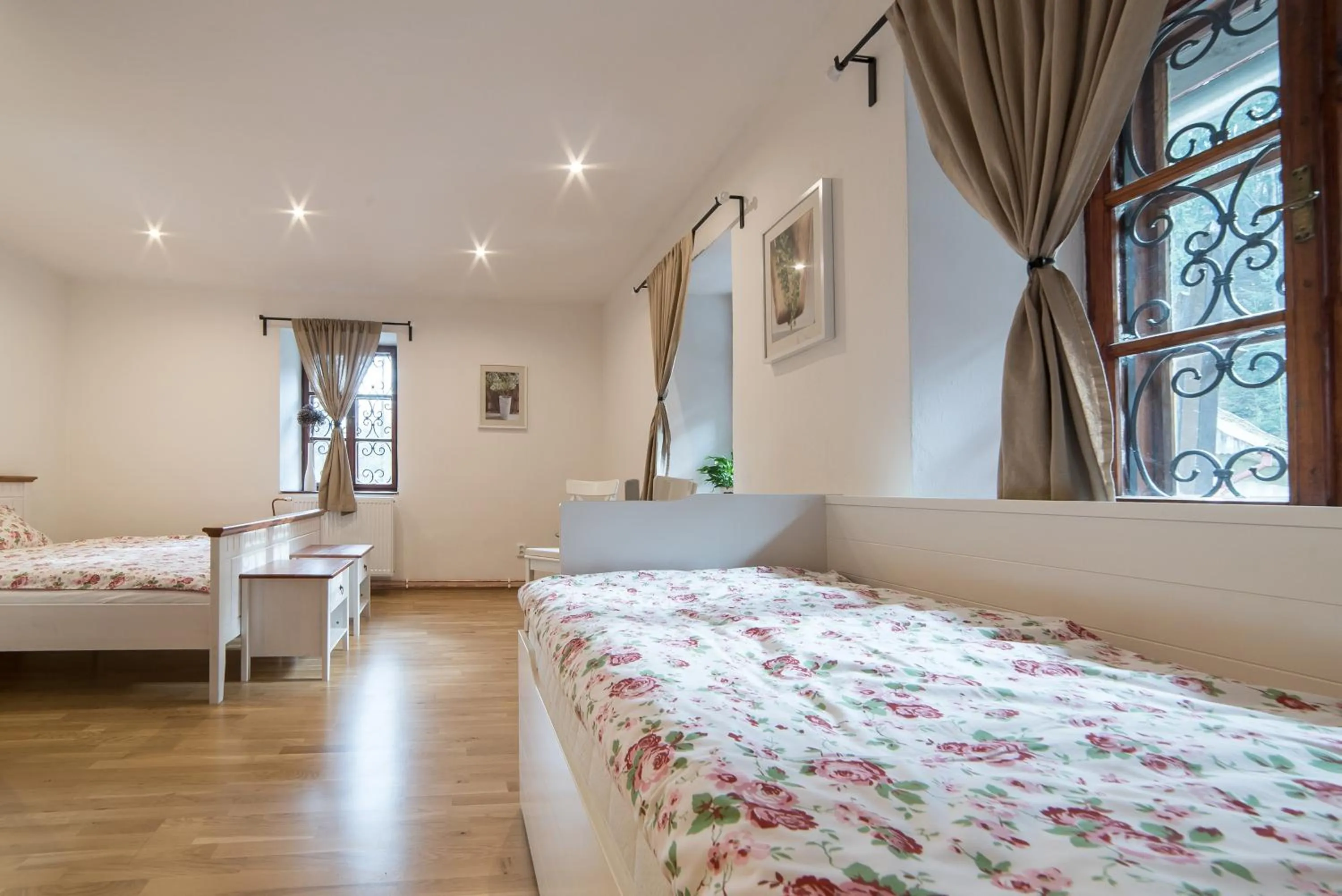 Bed in Hamr Divci Kamen