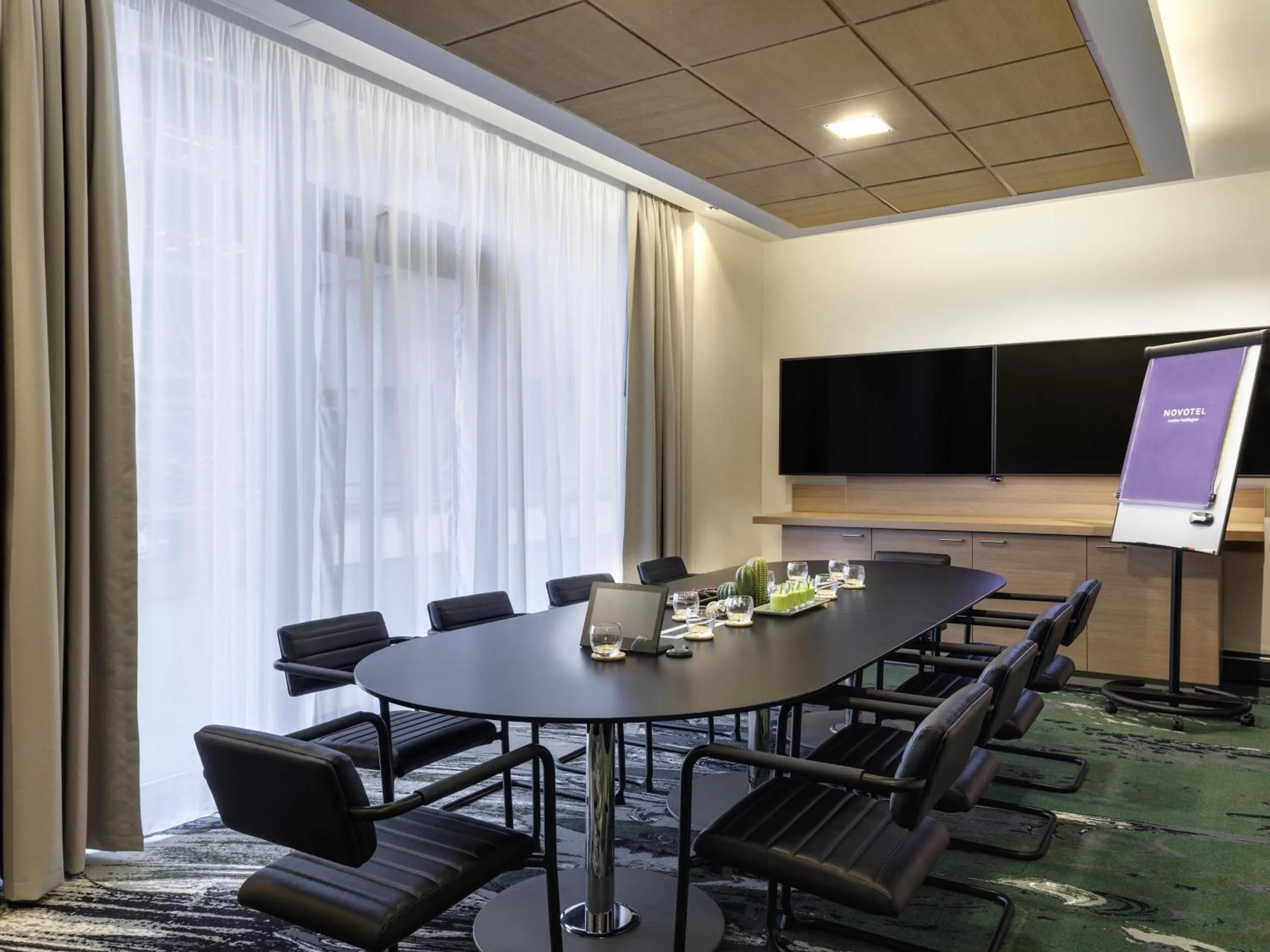 Meeting/conference room in Novotel London Paddington