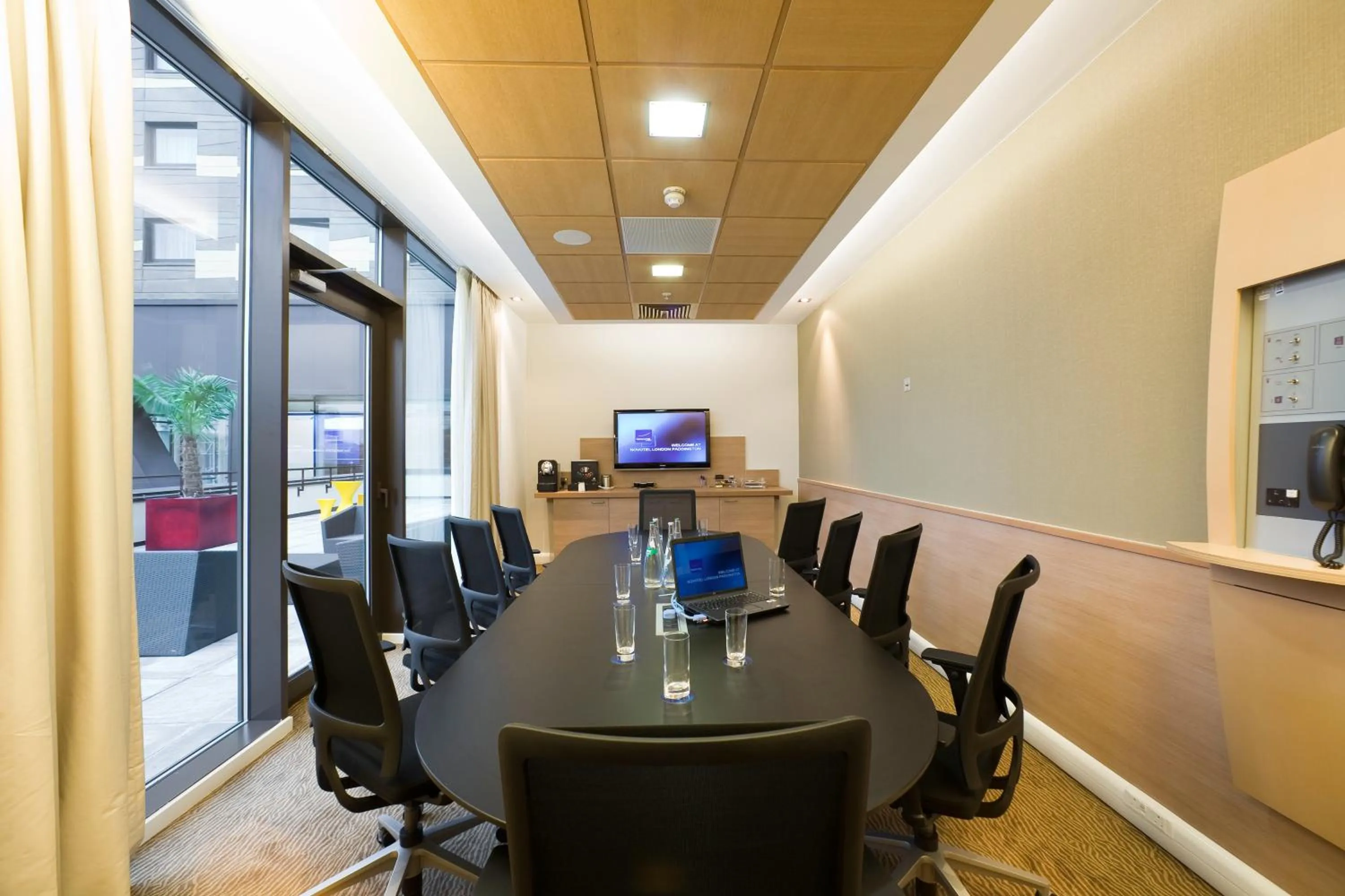 Business facilities in Novotel London Paddington