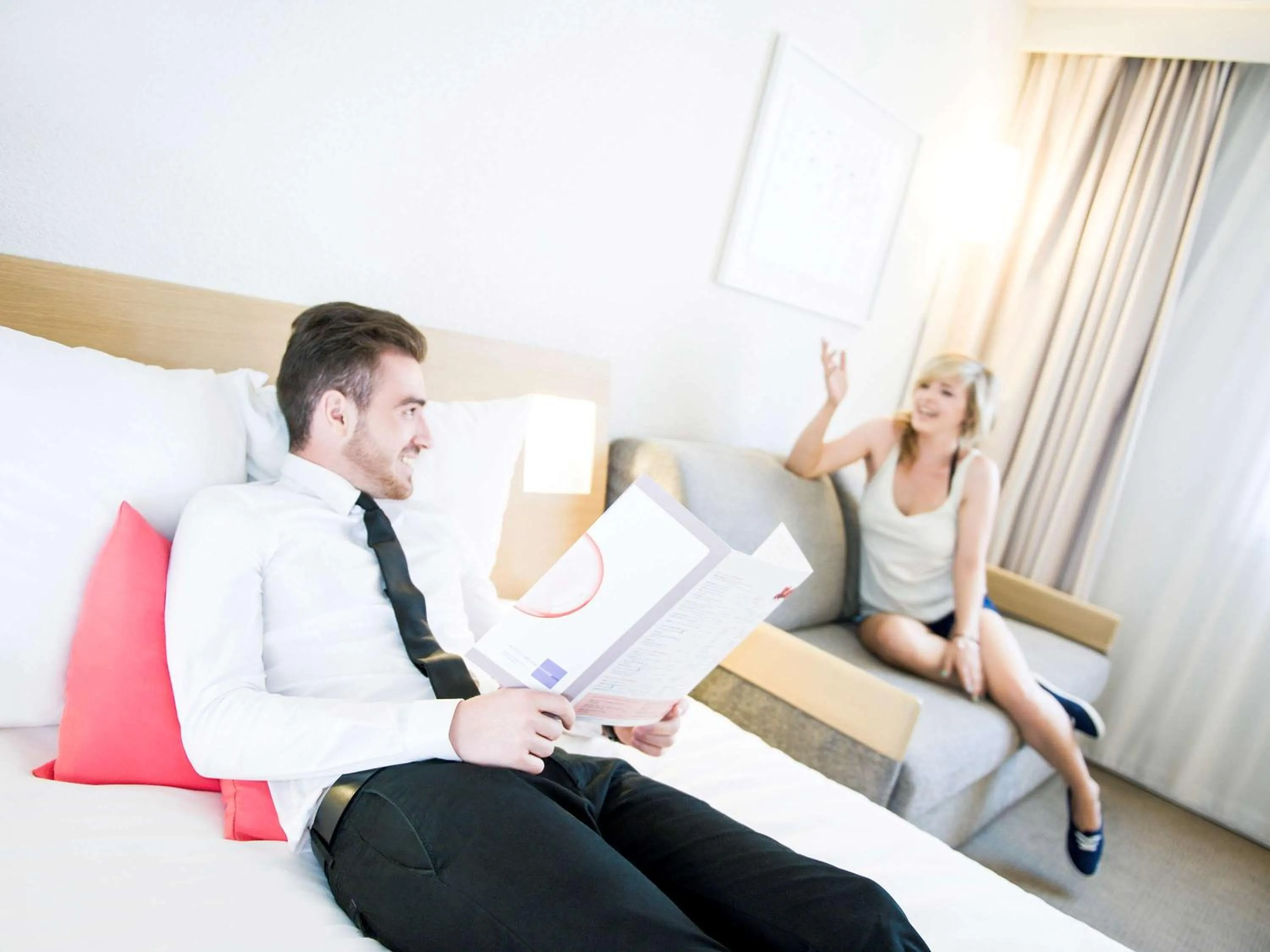 Photo of the whole room, Bed in Novotel London Paddington