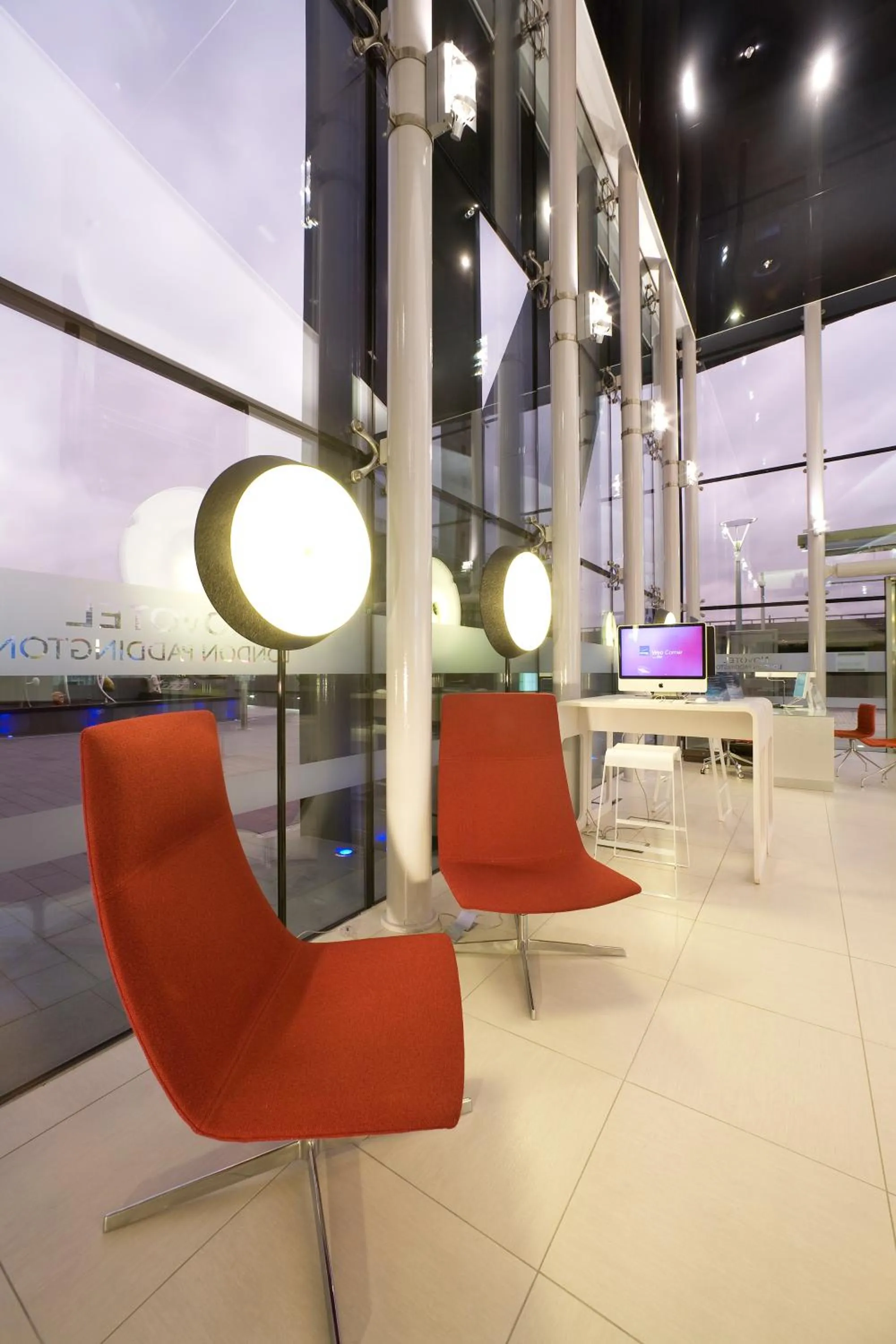 TV and multimedia in Novotel London Paddington