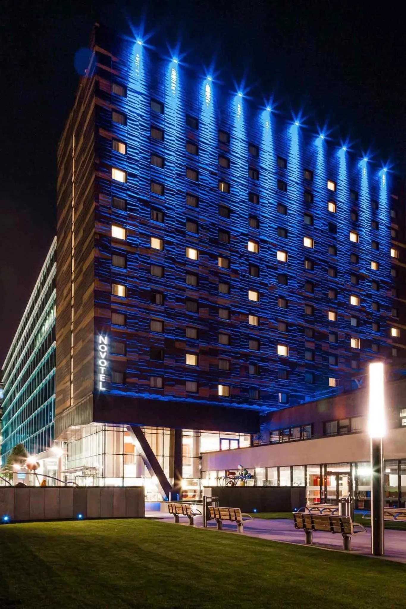 Property building in Novotel London Paddington