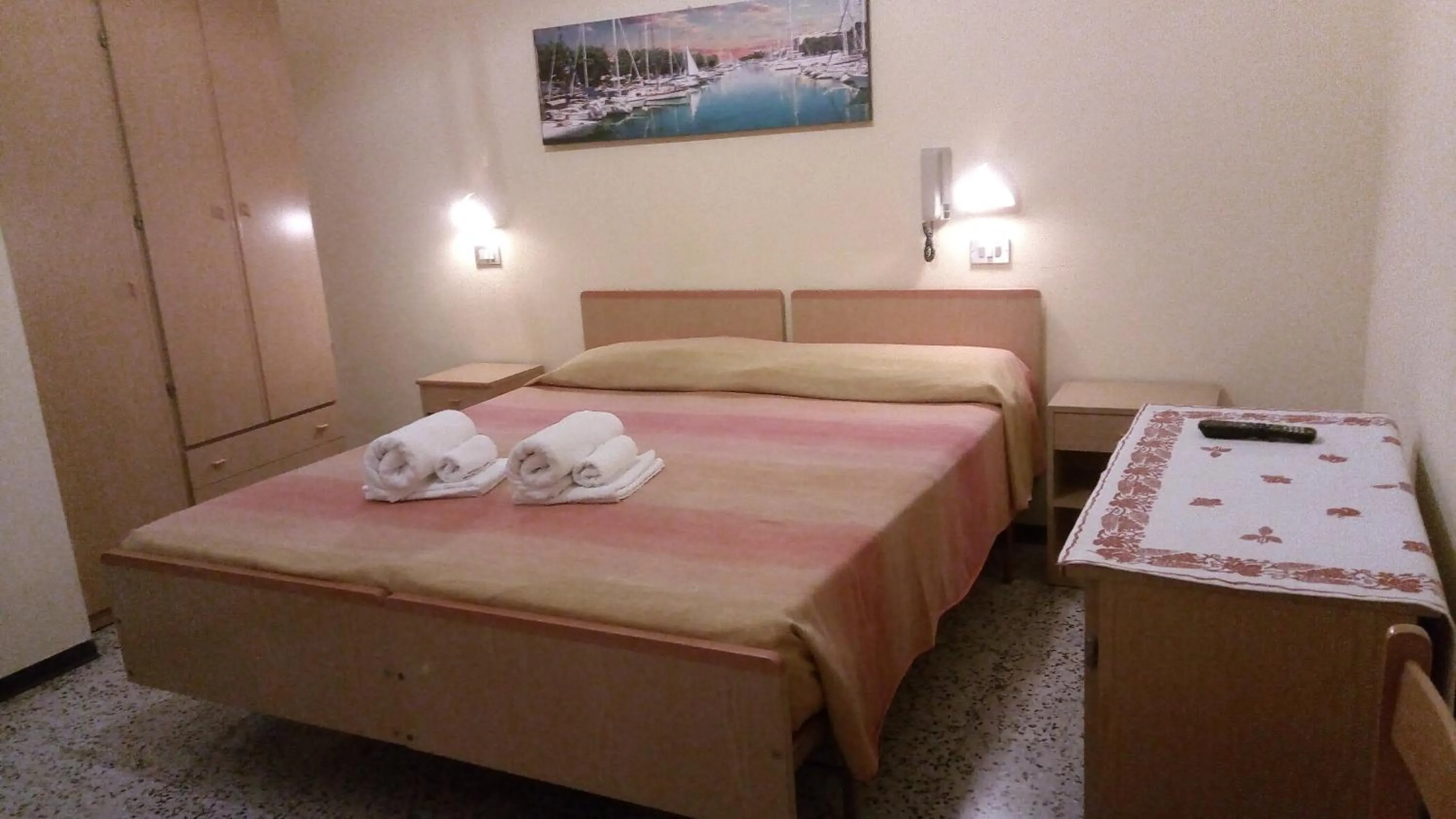 Bed in Hotel Carmen Viserba