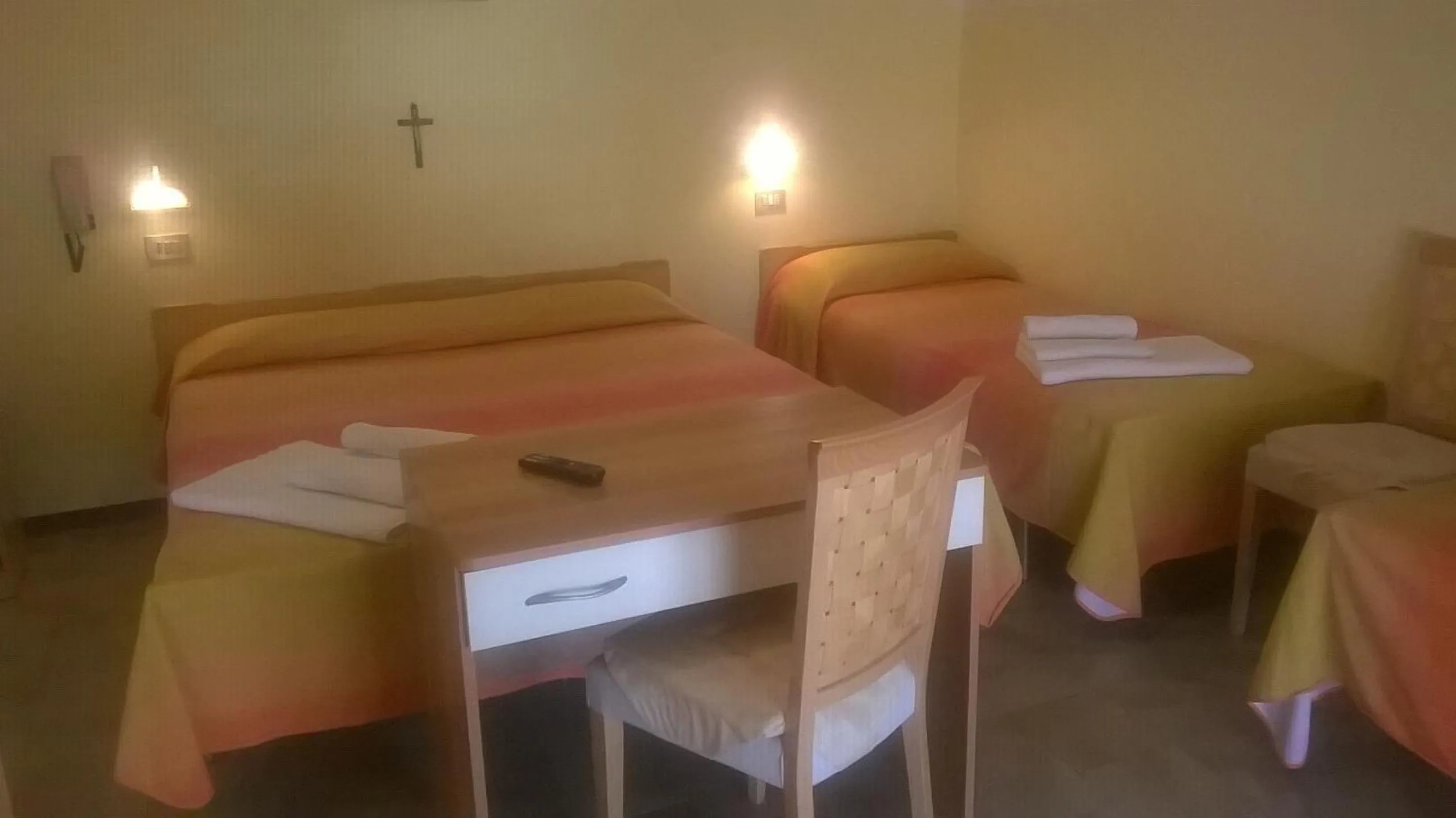 Bed in Hotel Carmen Viserba