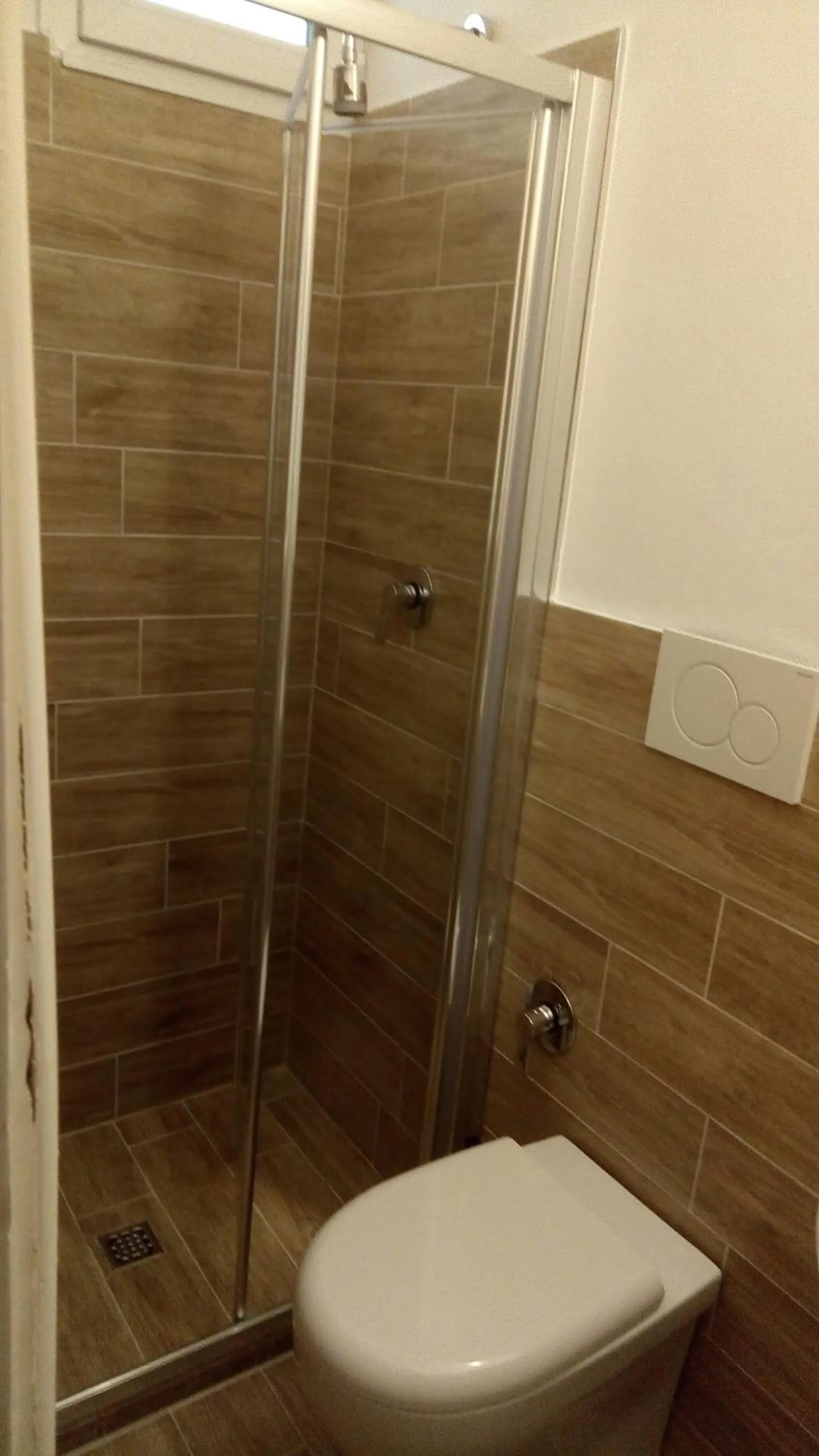 Shower in Hotel Carmen Viserba