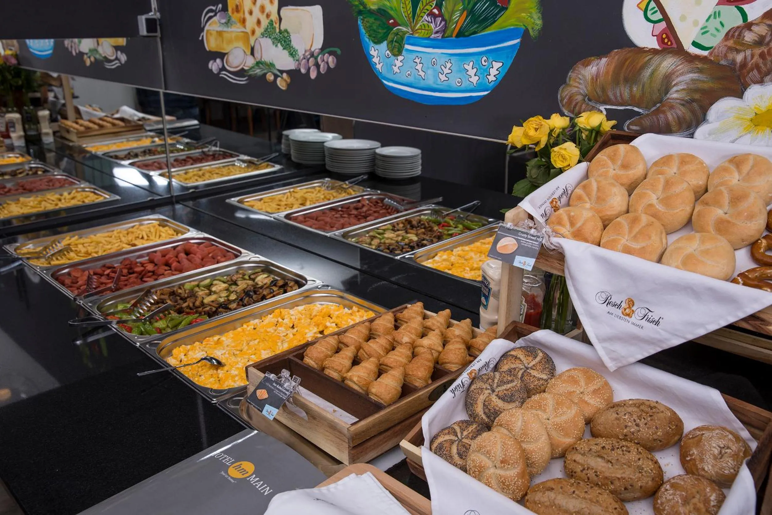 Buffet breakfast in Hotel Hausen Obertshausen Frankfurt