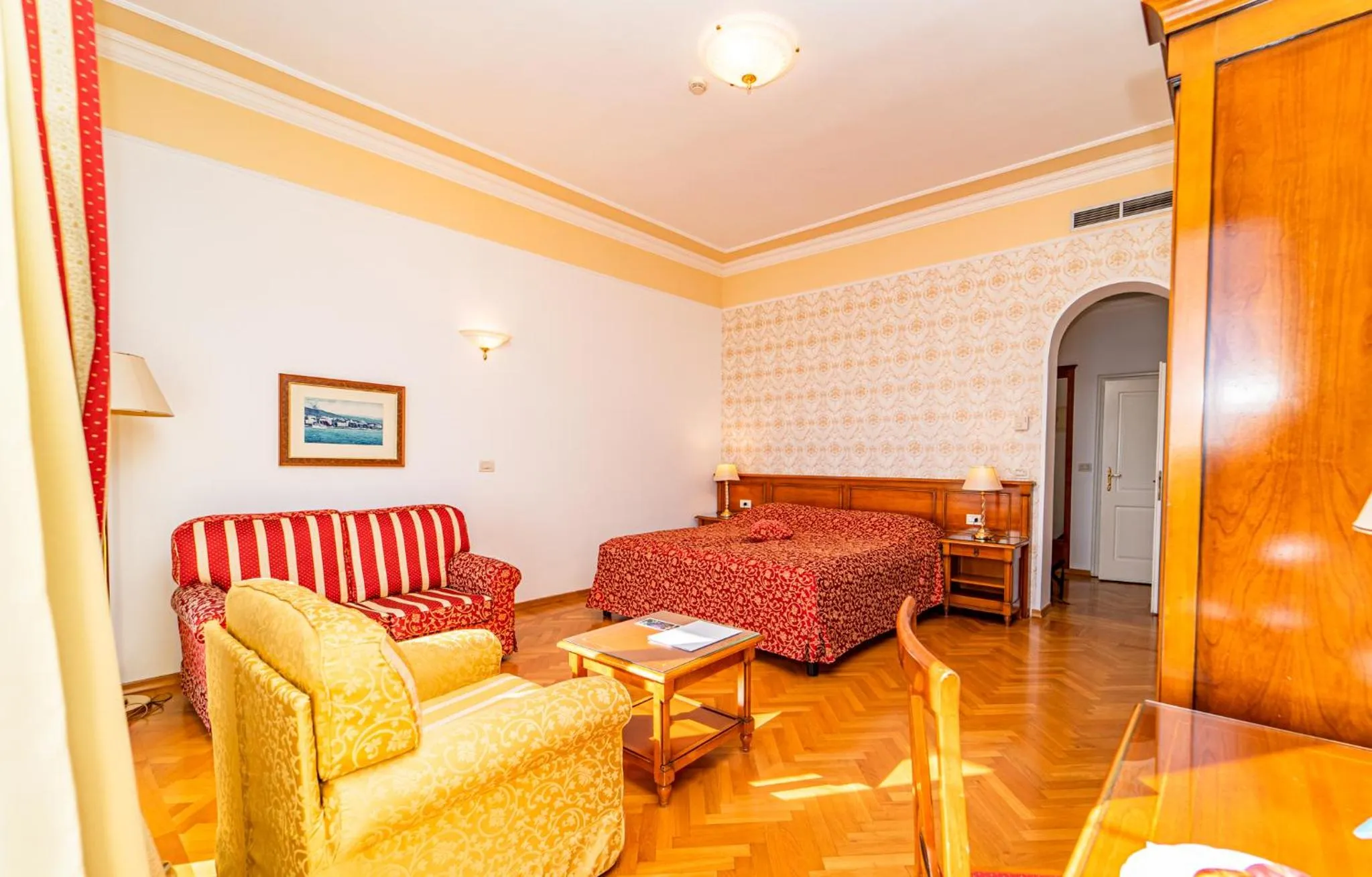 Bed in Hotel Miramar