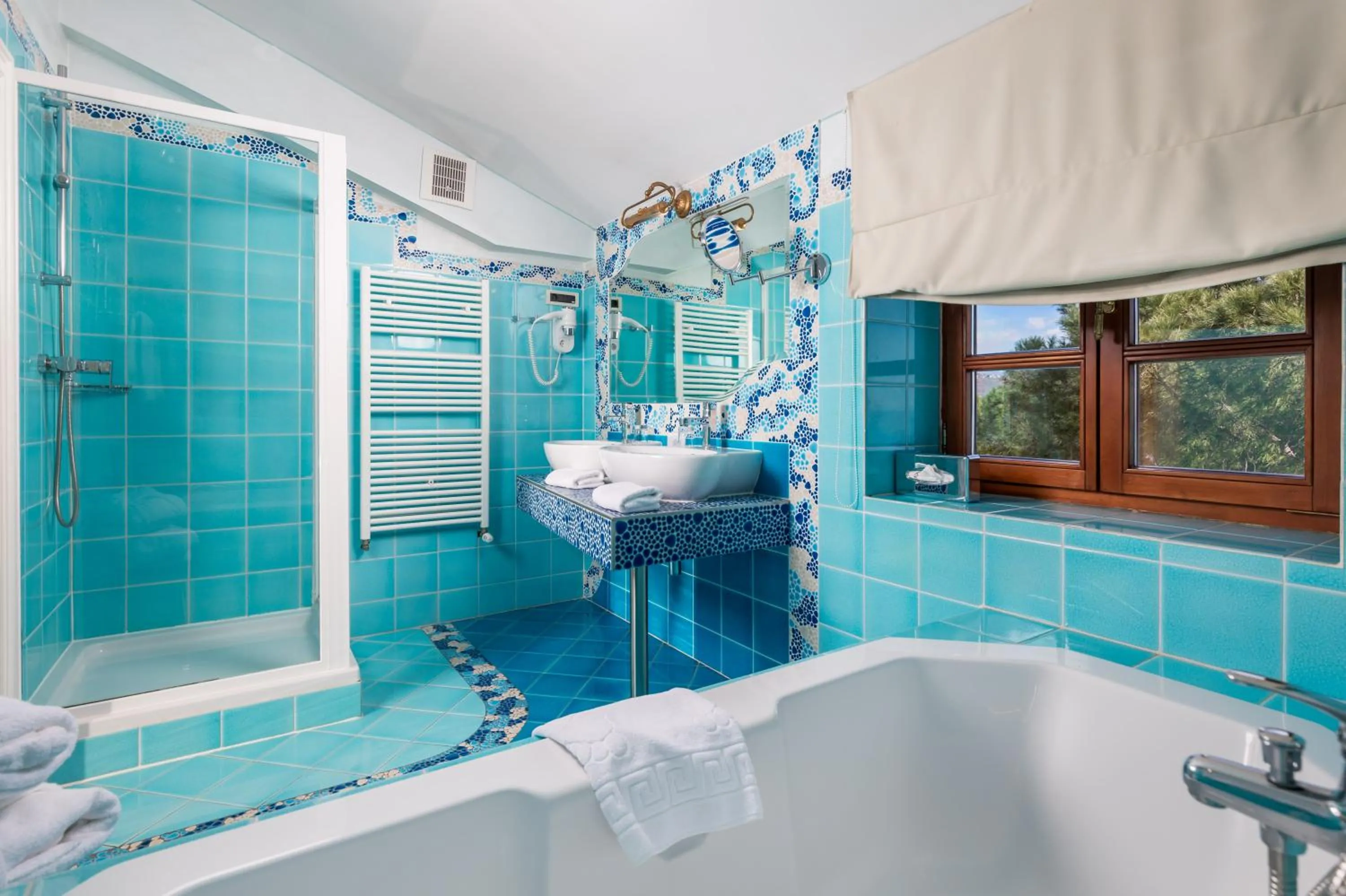 Shower in Hotel Miramar