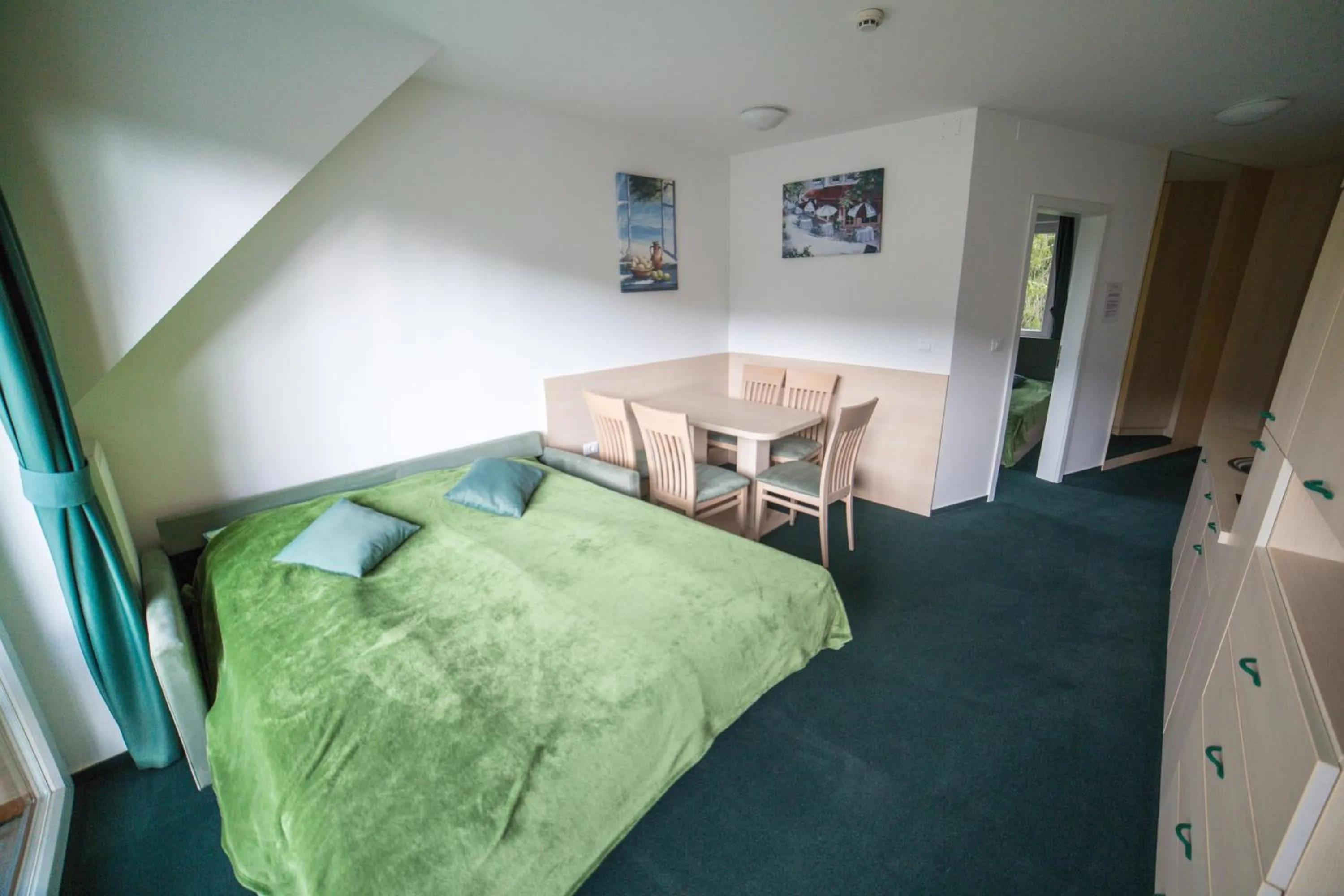 Bed in Hotel Rakitna