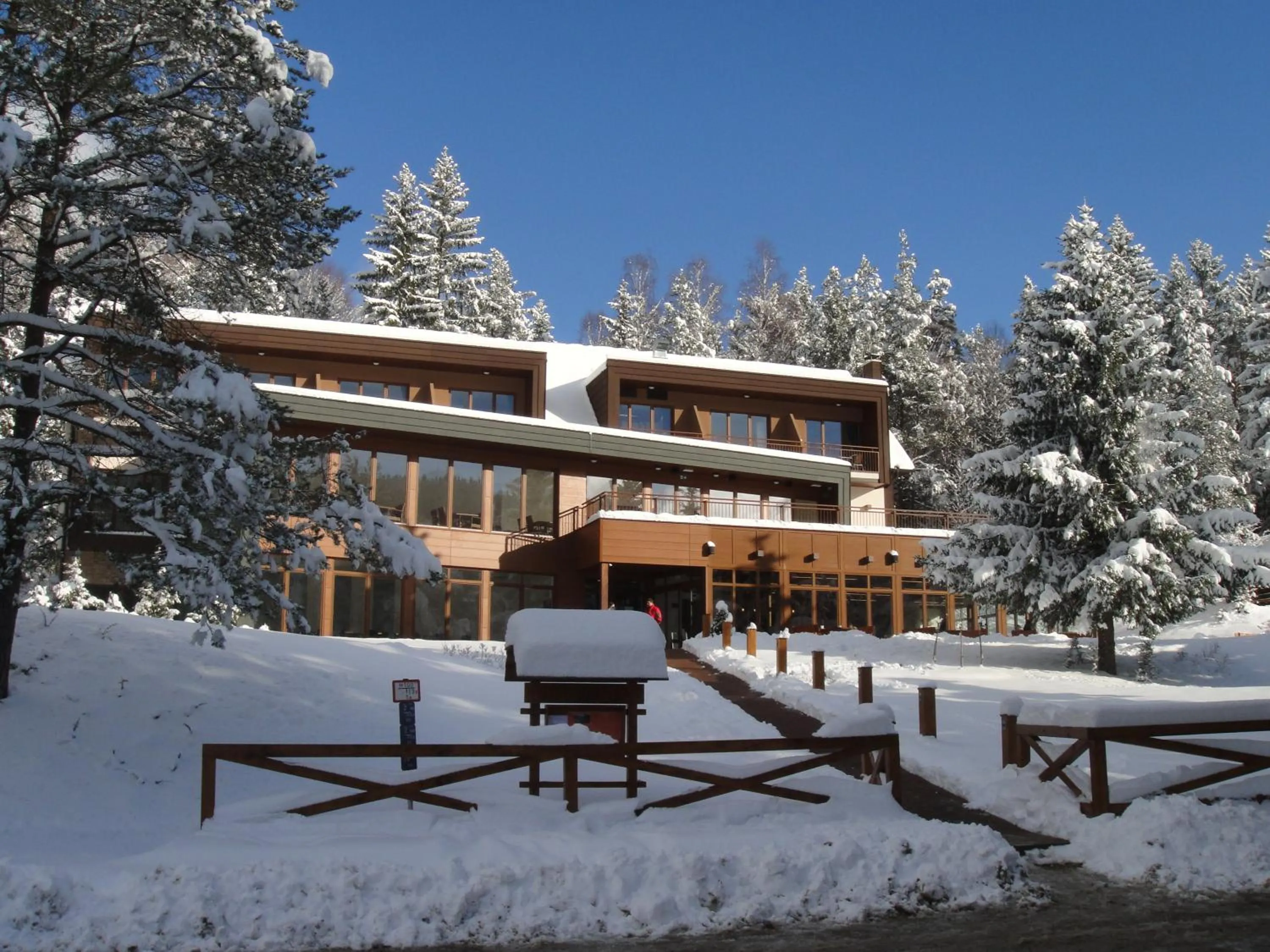 Winter in Hotel Rakitna