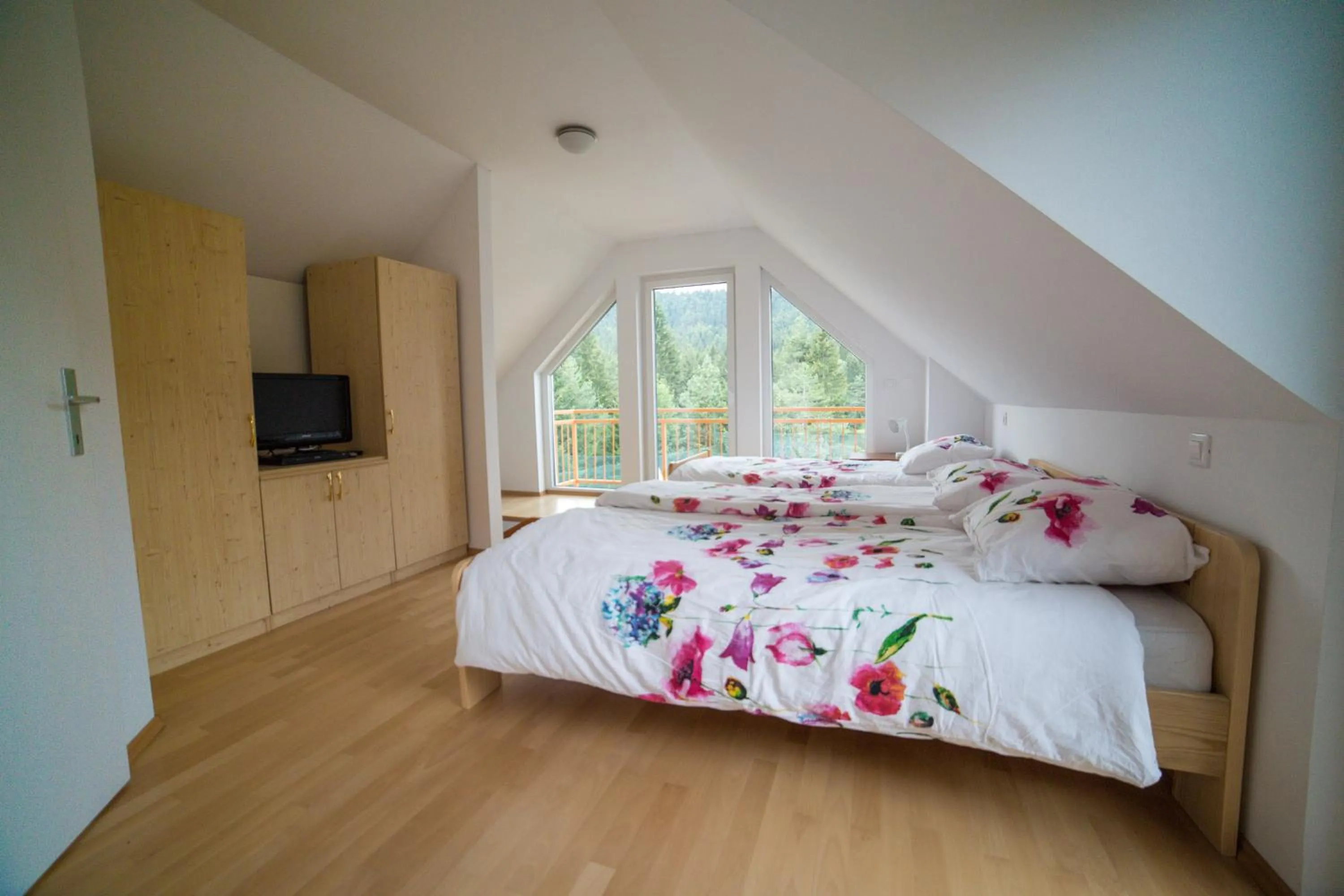 Bed in Hotel Rakitna