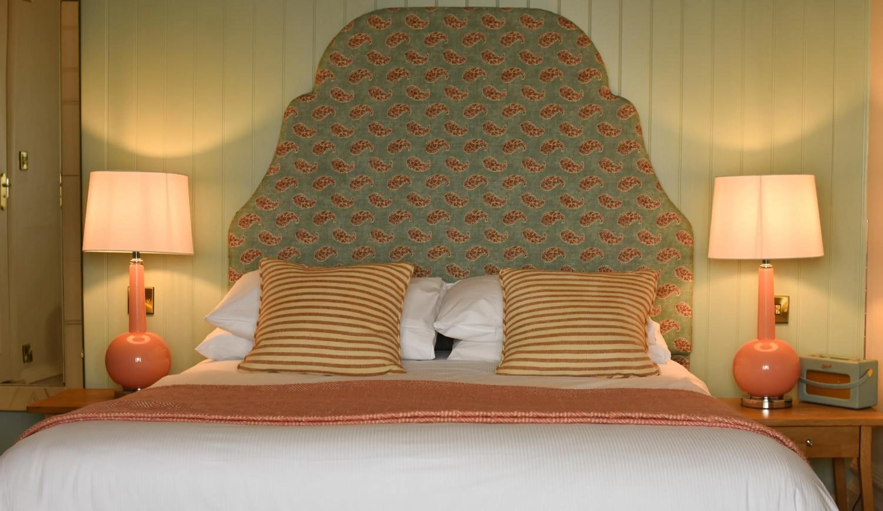 Bed in The Royal Albion