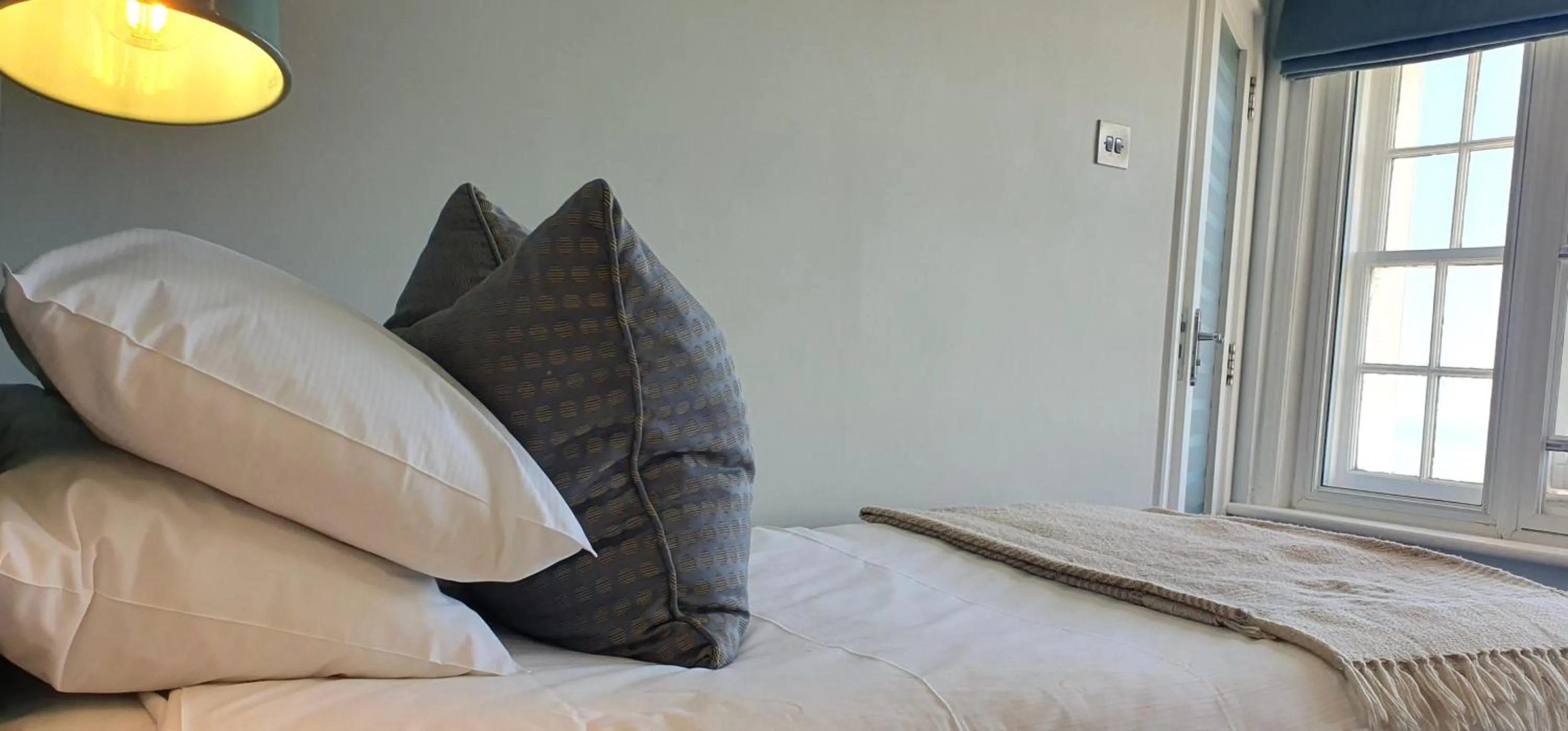 Bed in The Royal Albion