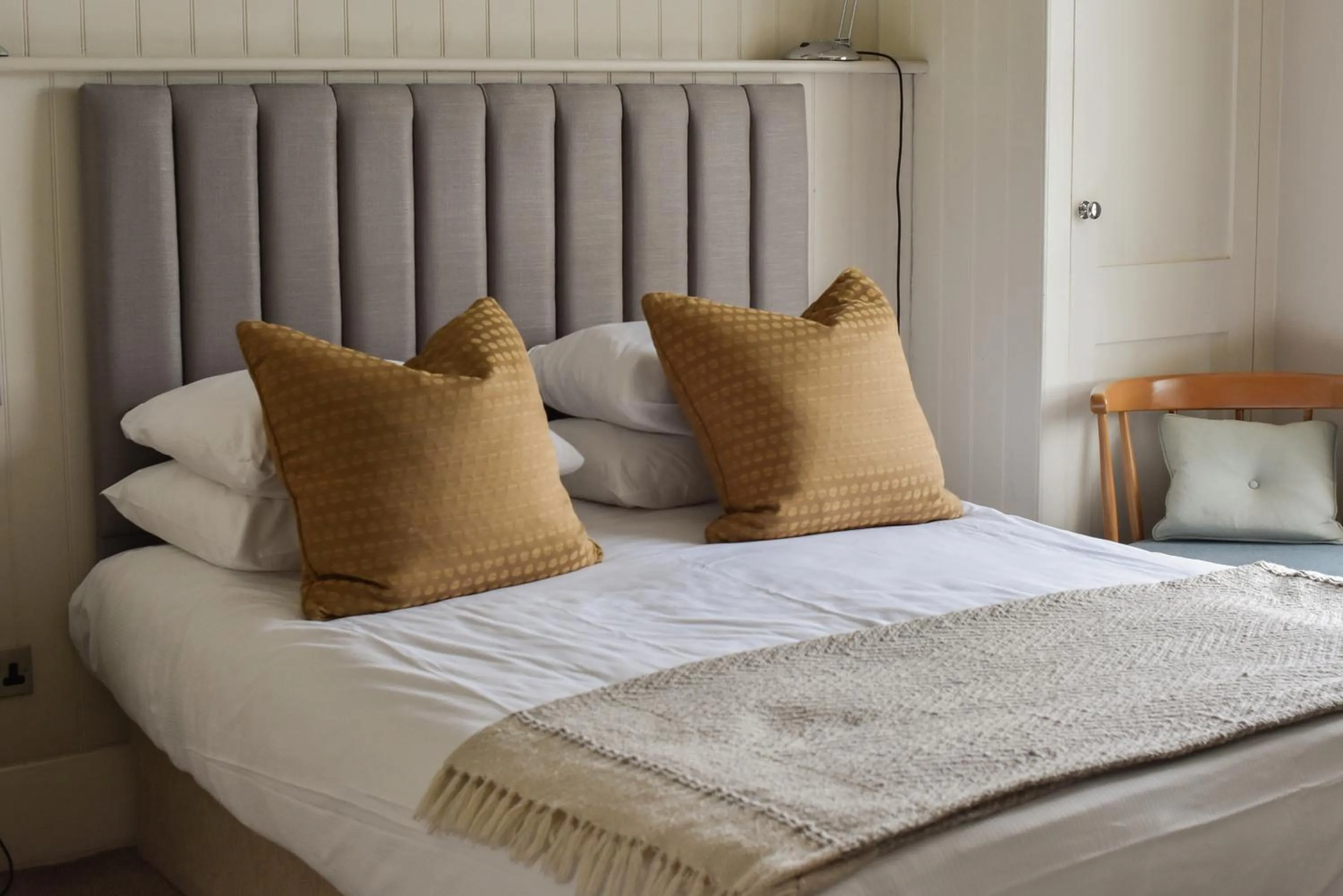 Bed in The Royal Albion