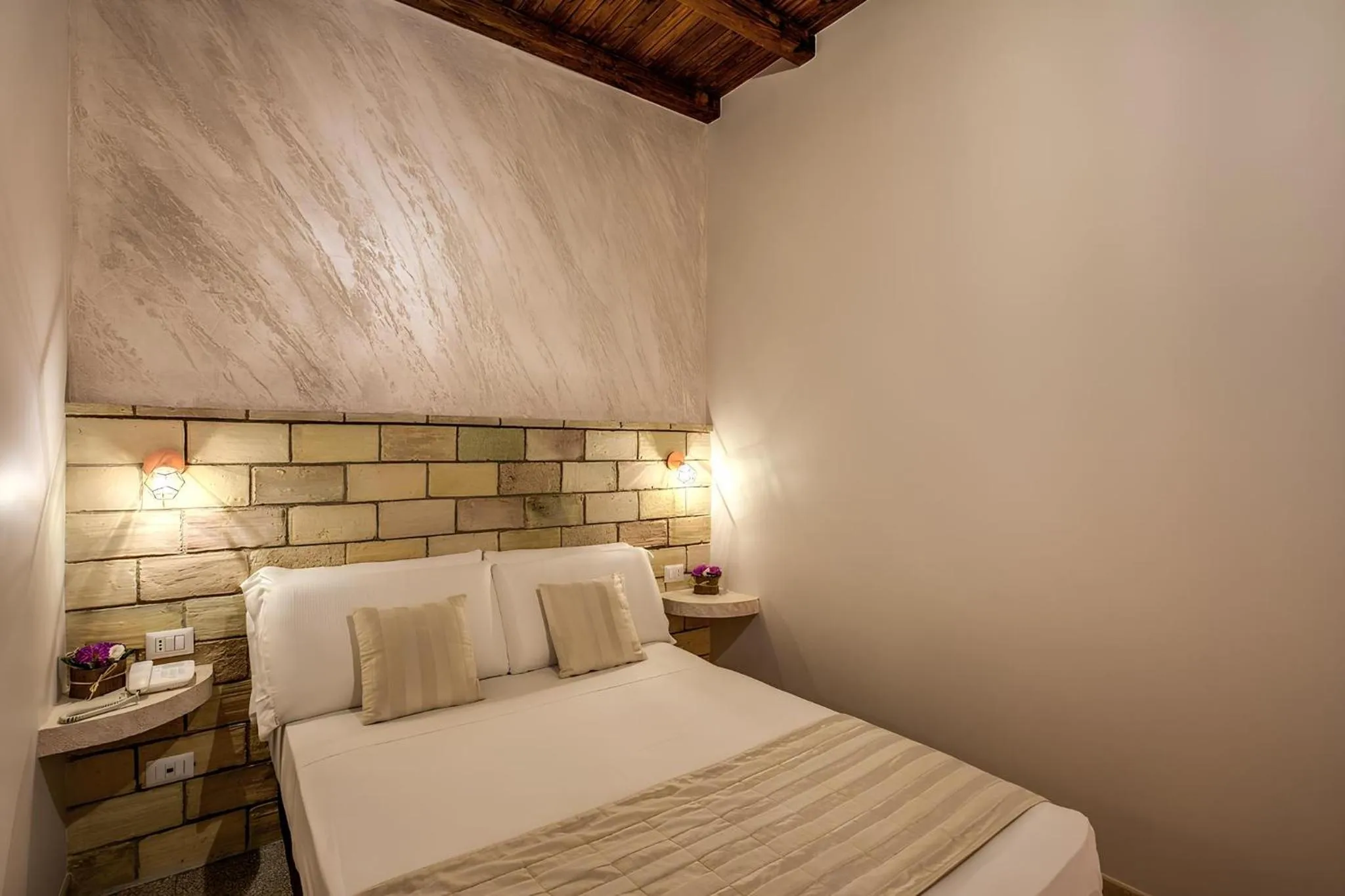 Bedroom, Bed in Colosseo Accomodation Room Guest House