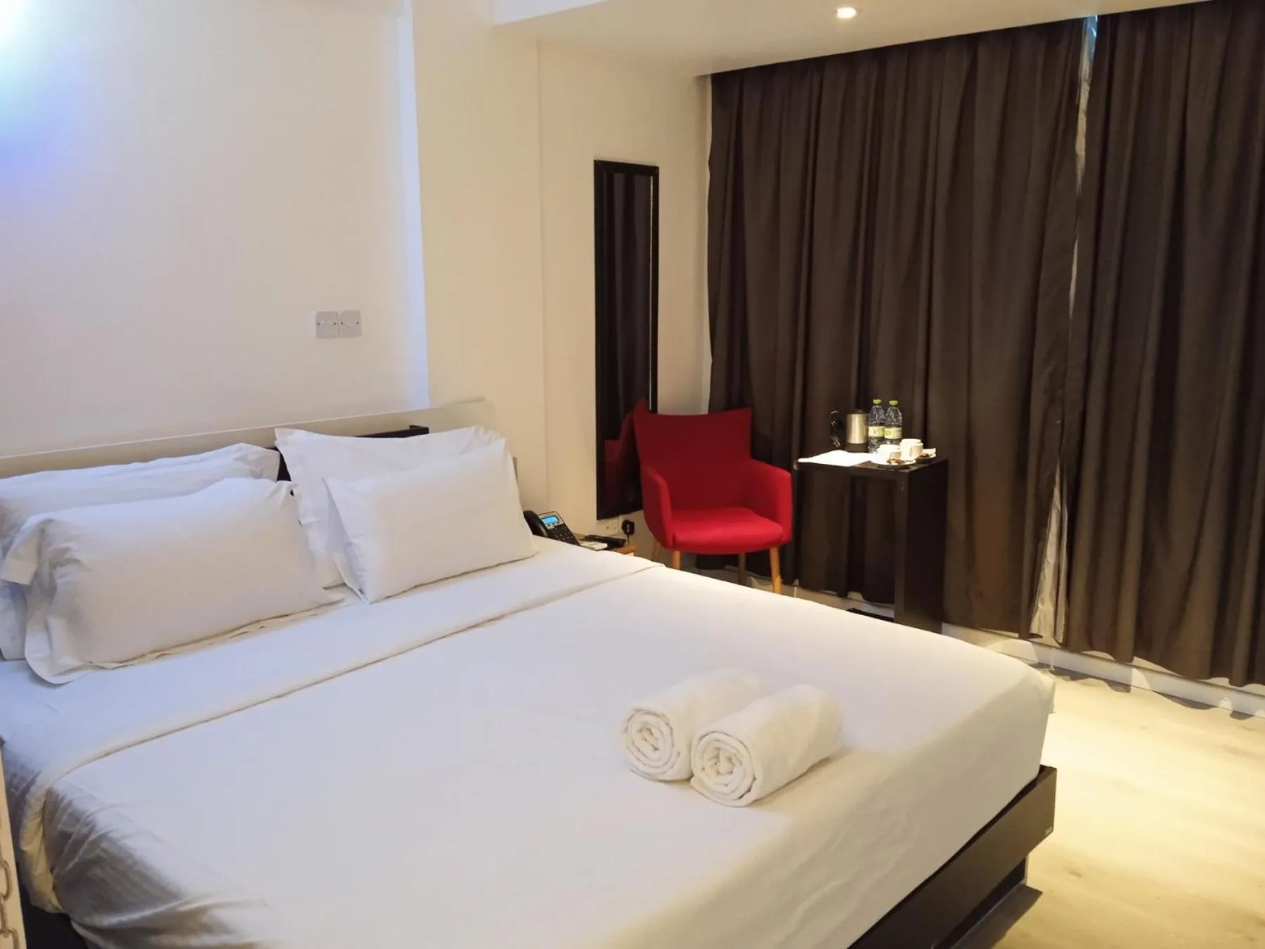 Bedroom, Bed in Amina Residency