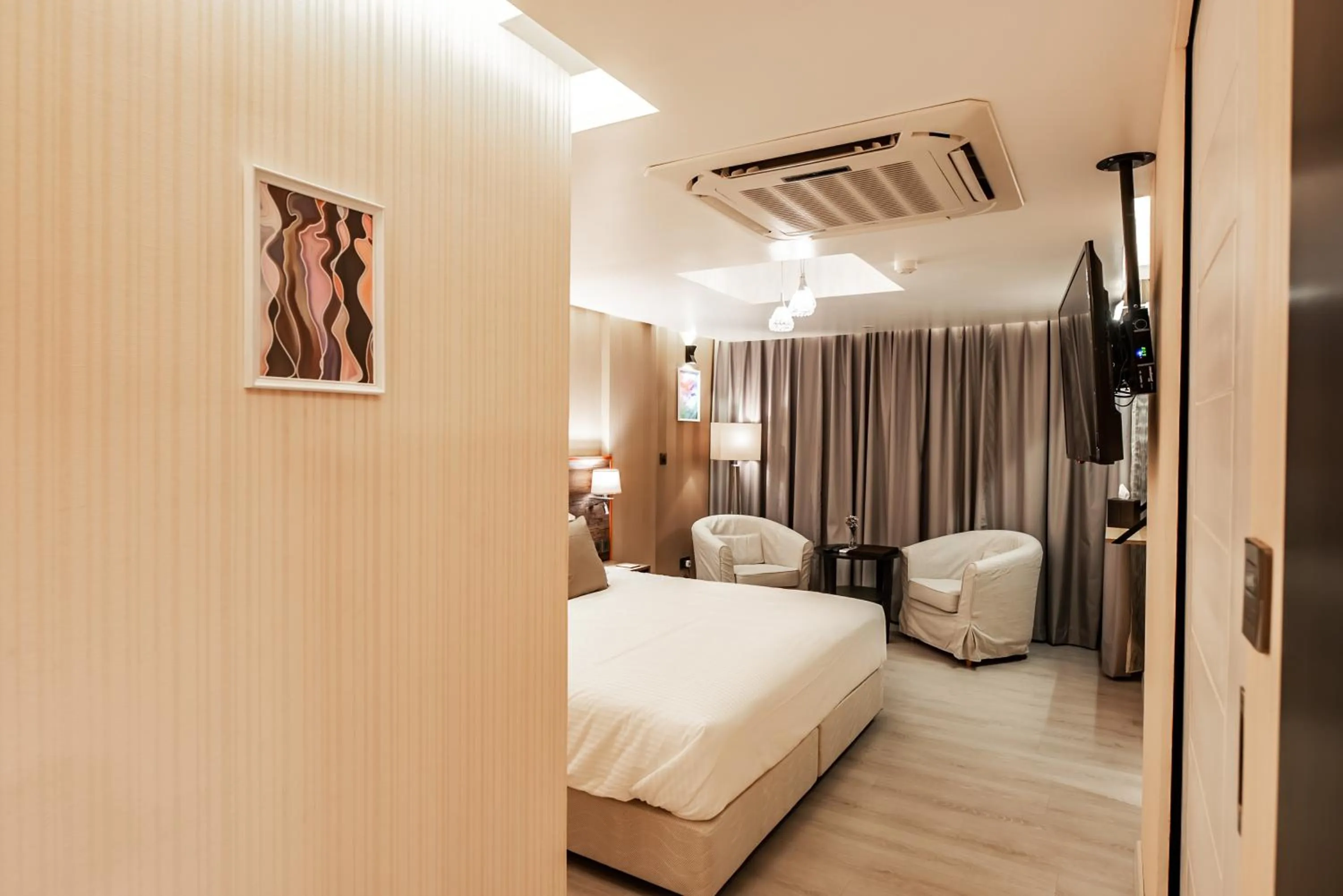 Bed in Amina Residency