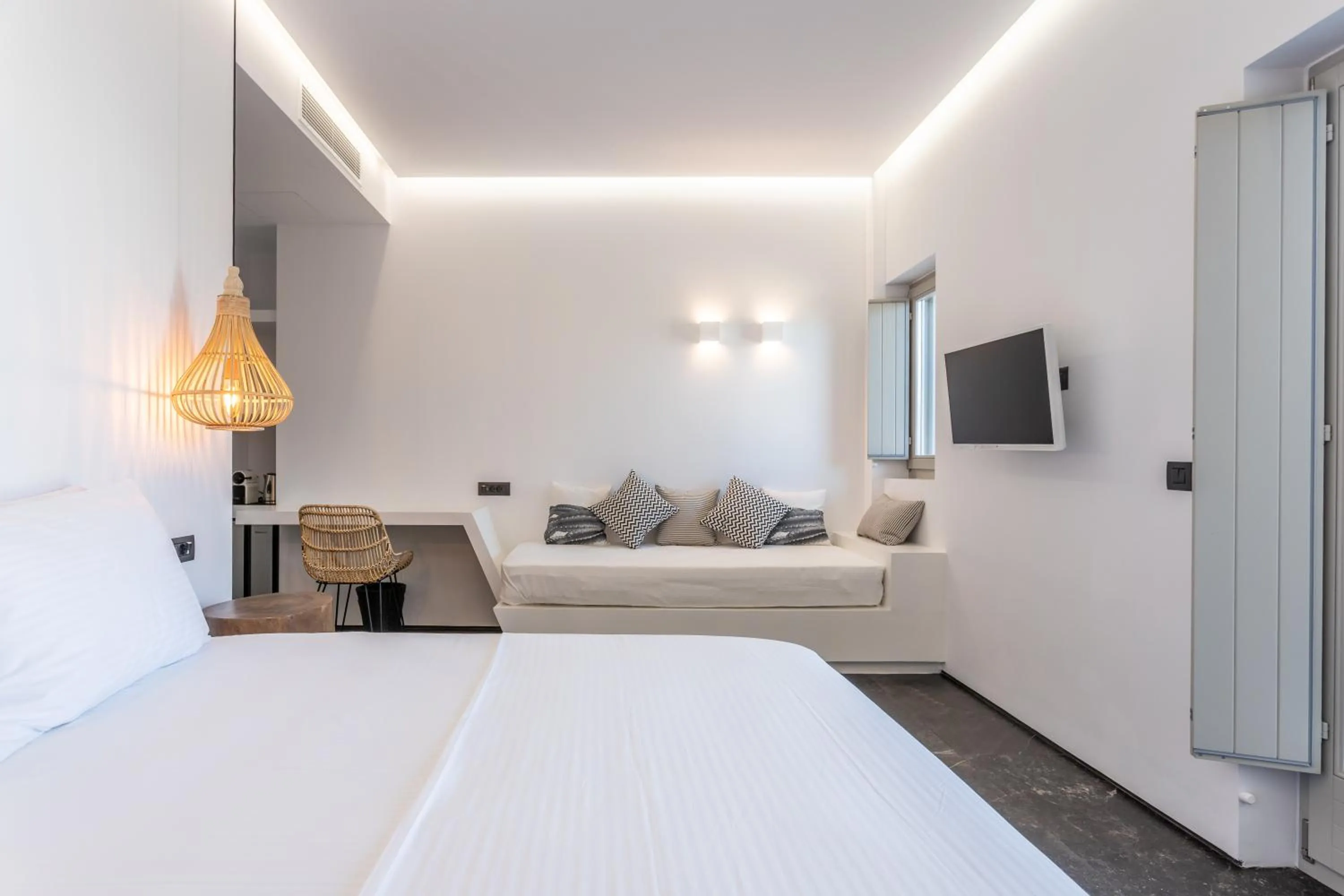 TV and multimedia, Bed in Aegean Gem