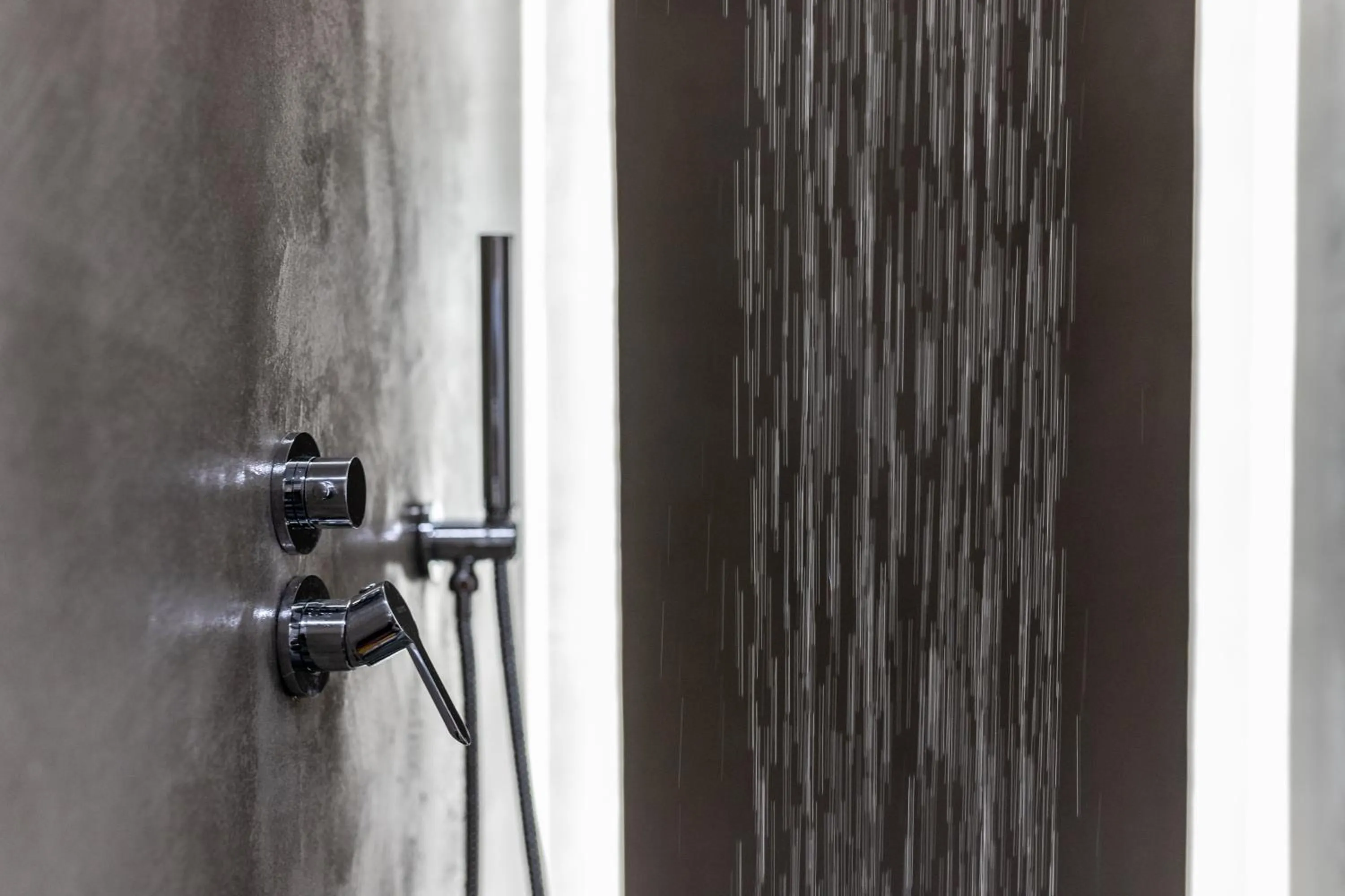 Shower in Aegean Gem