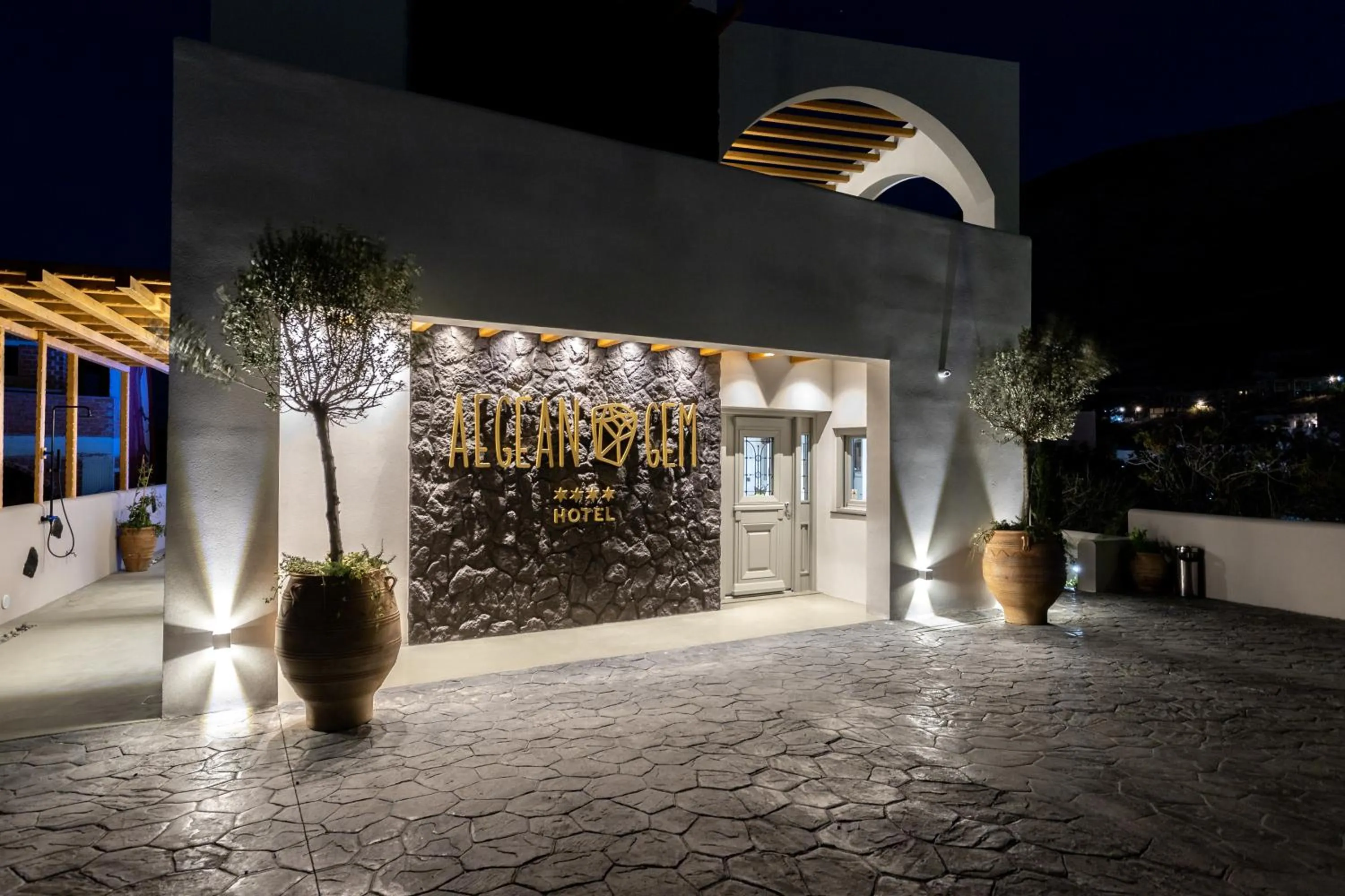 Facade/entrance in Aegean Gem