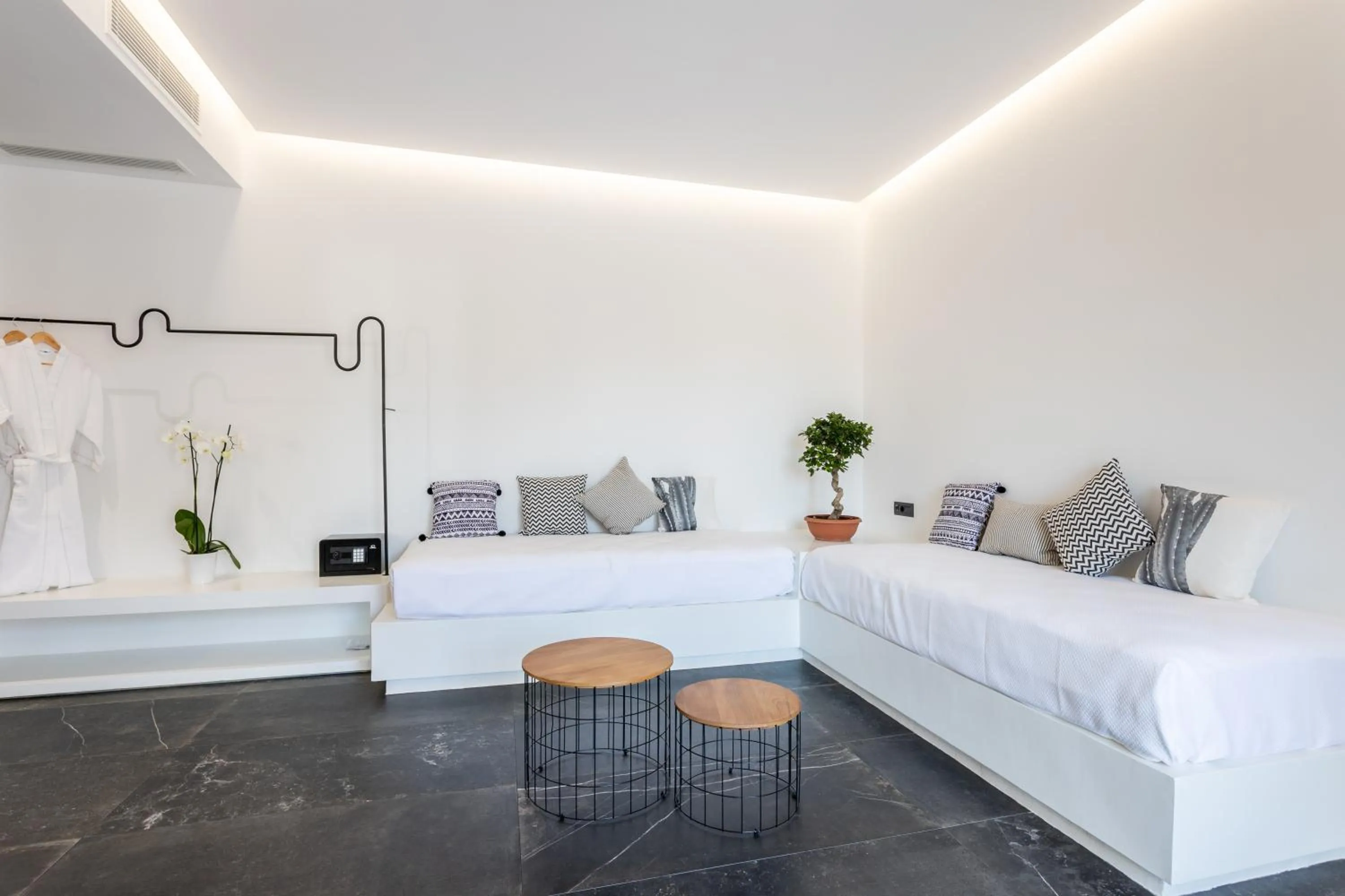 Living room, Bed in Aegean Gem