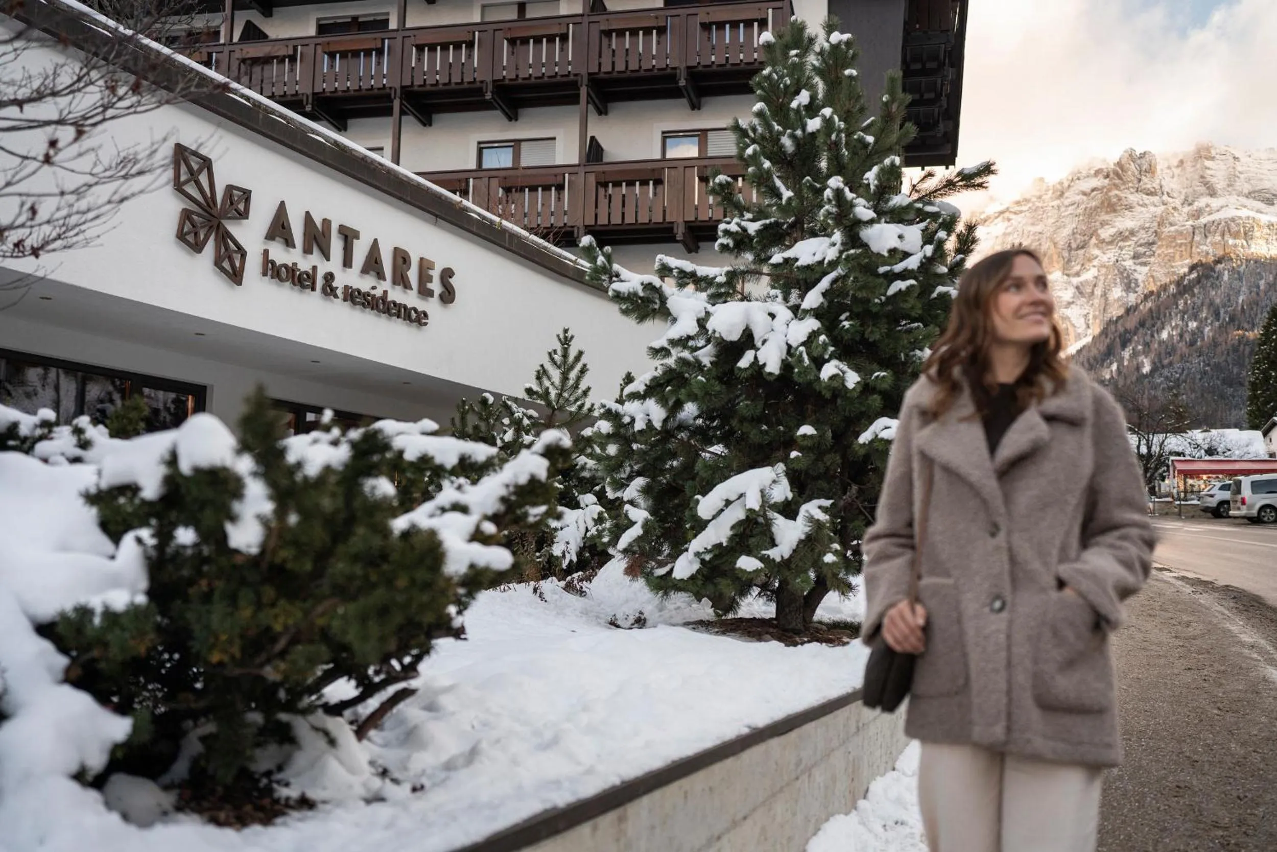 Property building in Residence Antares