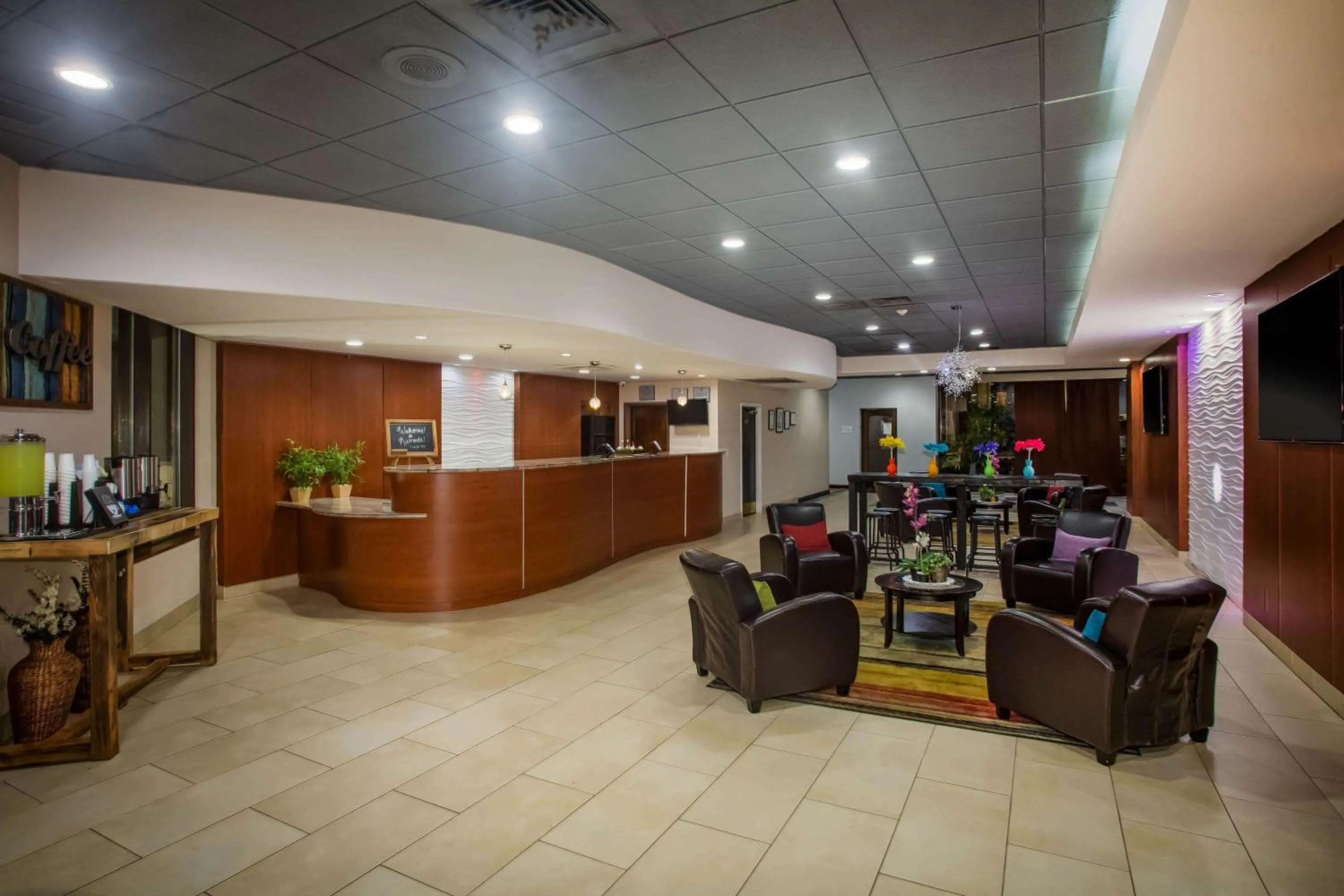 Lobby or reception in Ramada by Wyndham Statesville