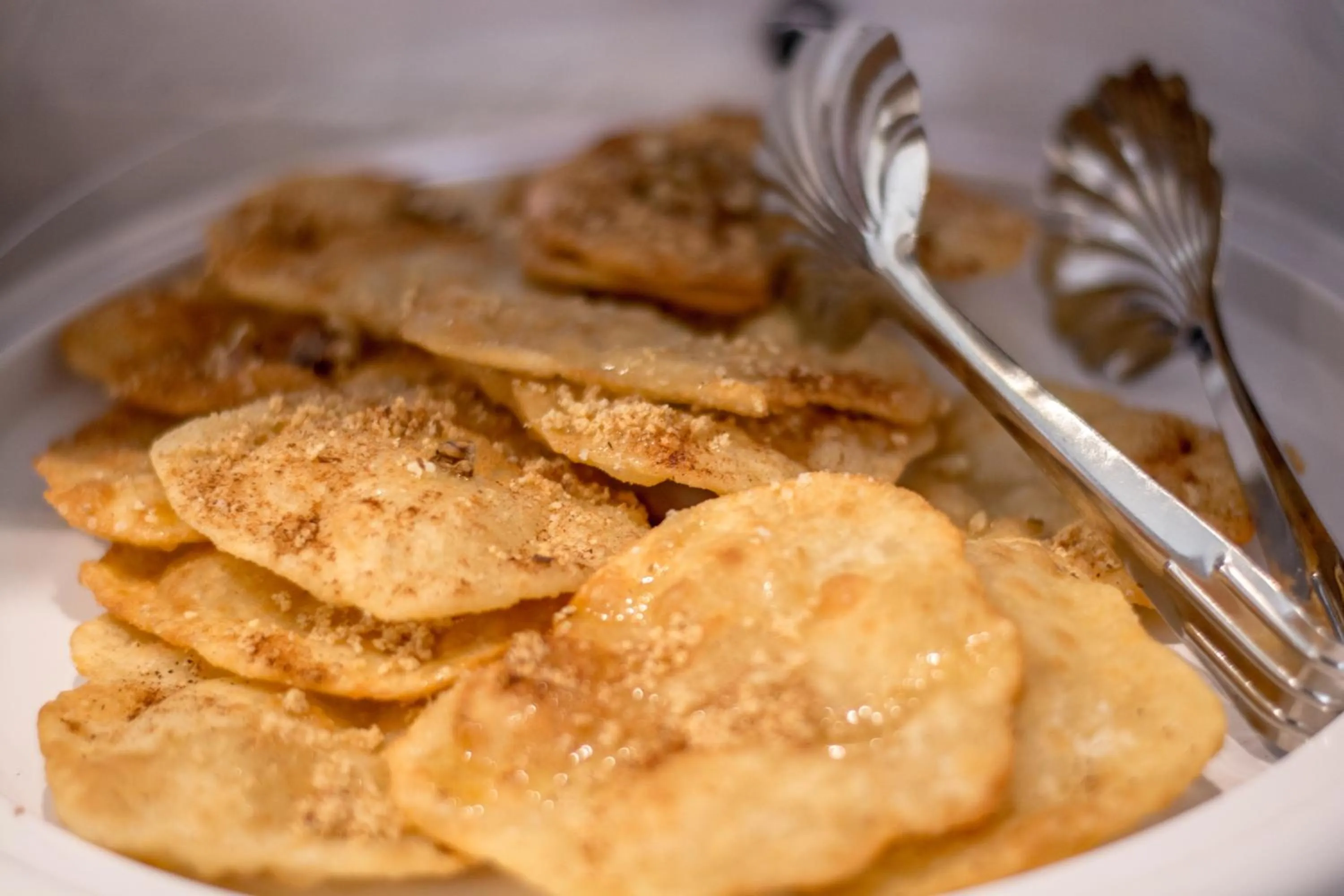 Food and drinks in Limeri Traditional Guest House