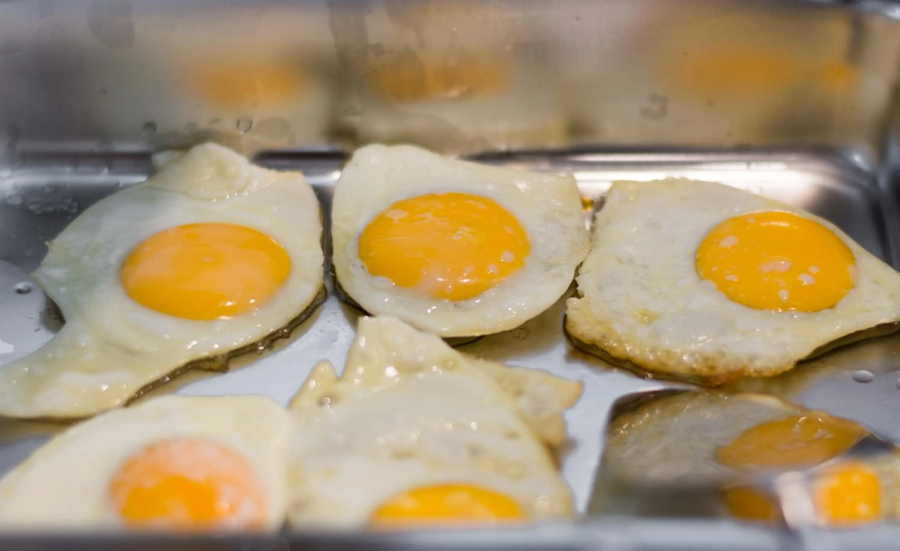 Food and drinks in Limeri Traditional Guest House