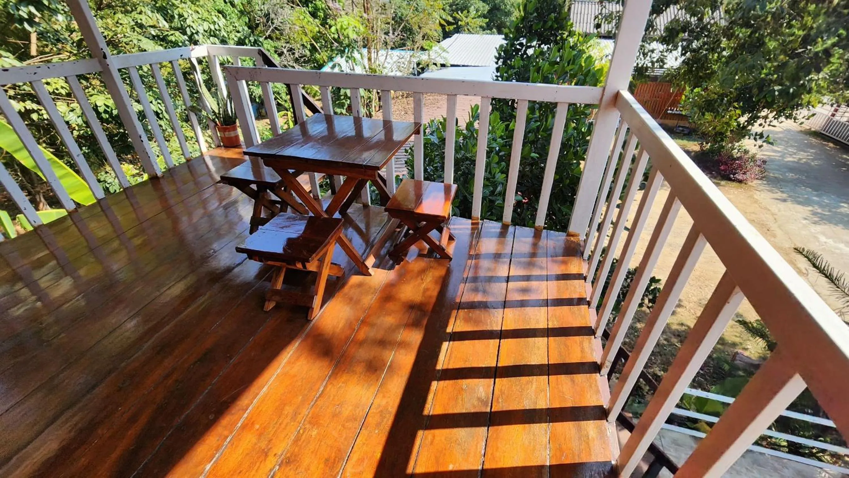 Bansuanphuhong Resort