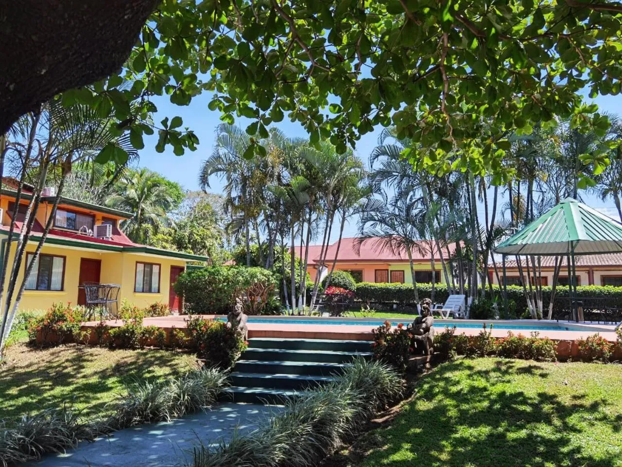 Garden in Hotel Bristol Aeropuerto