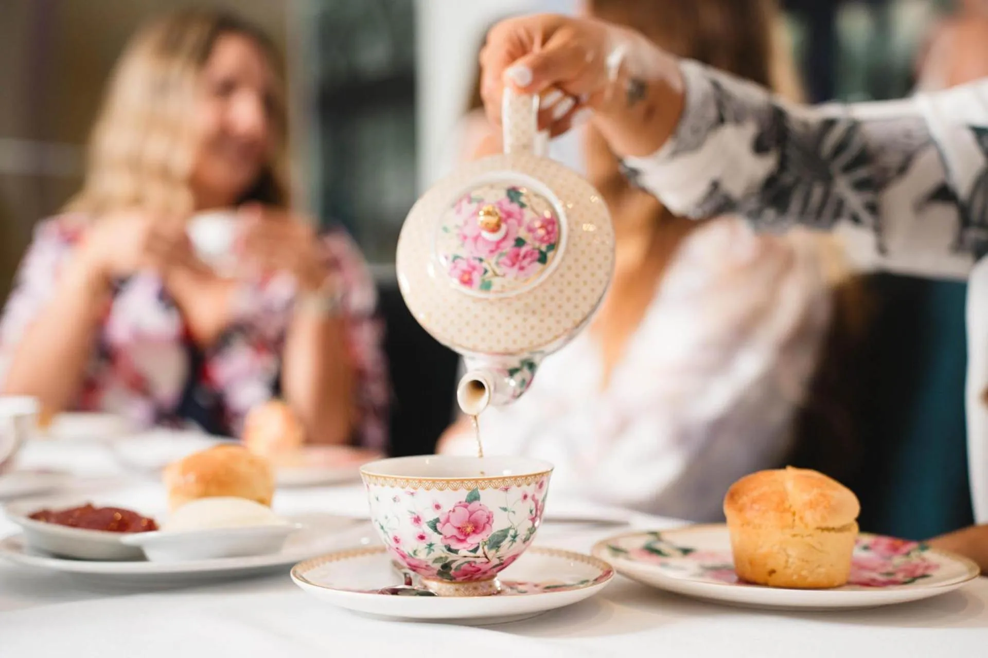 Lounge or bar in Paradox Sydney