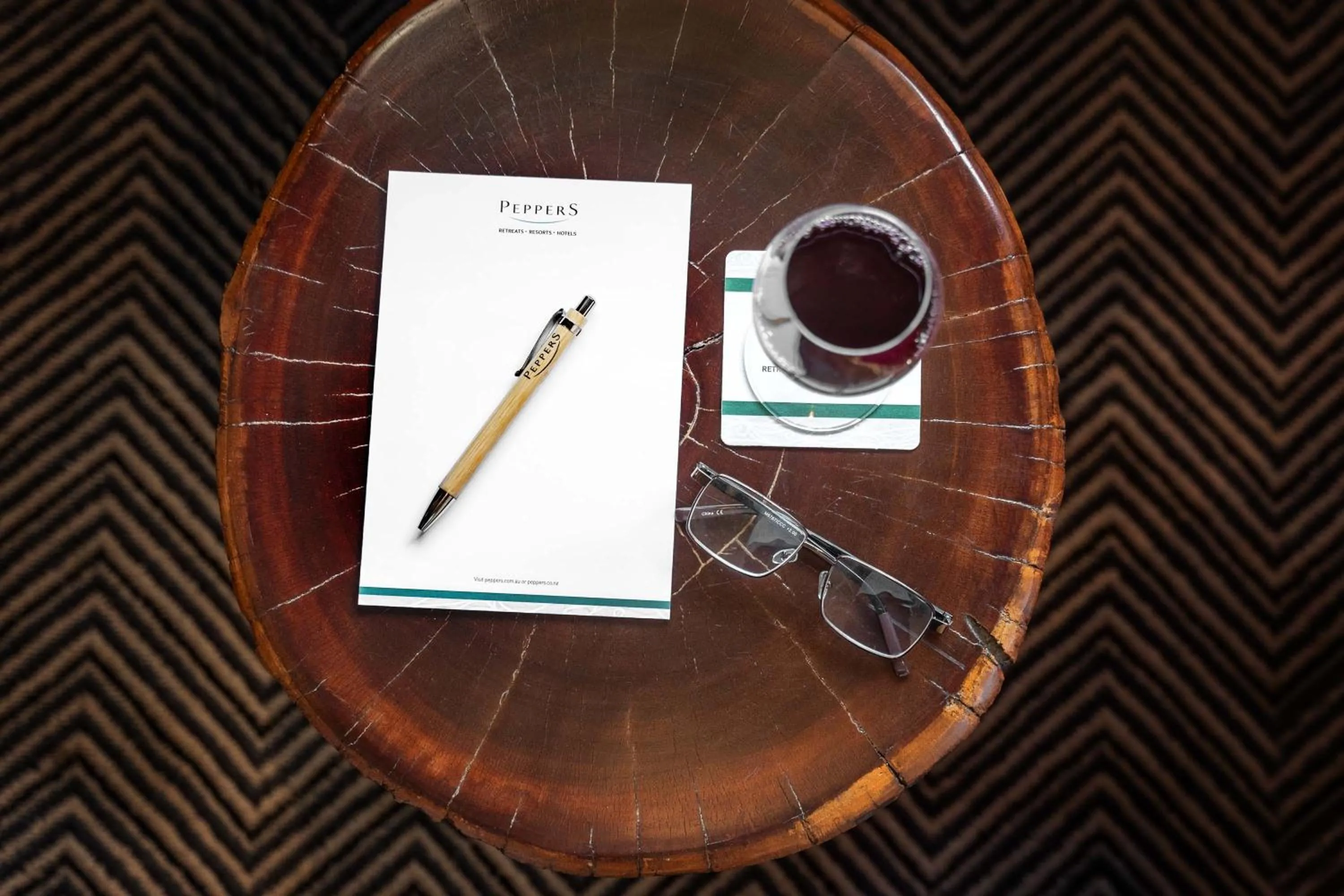 Bedroom in Peppers Gallery Hotel