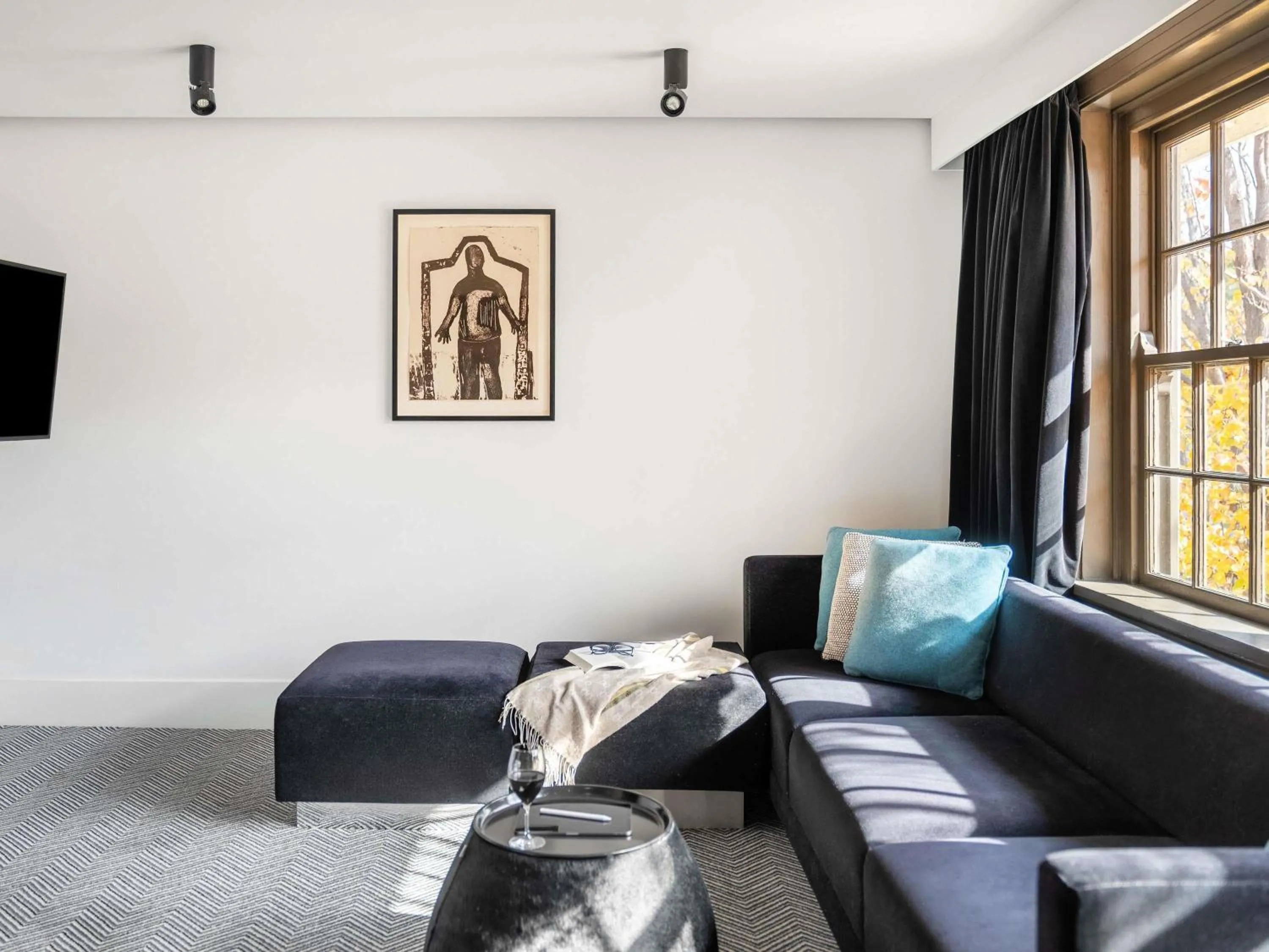 Bedroom in Peppers Gallery Hotel