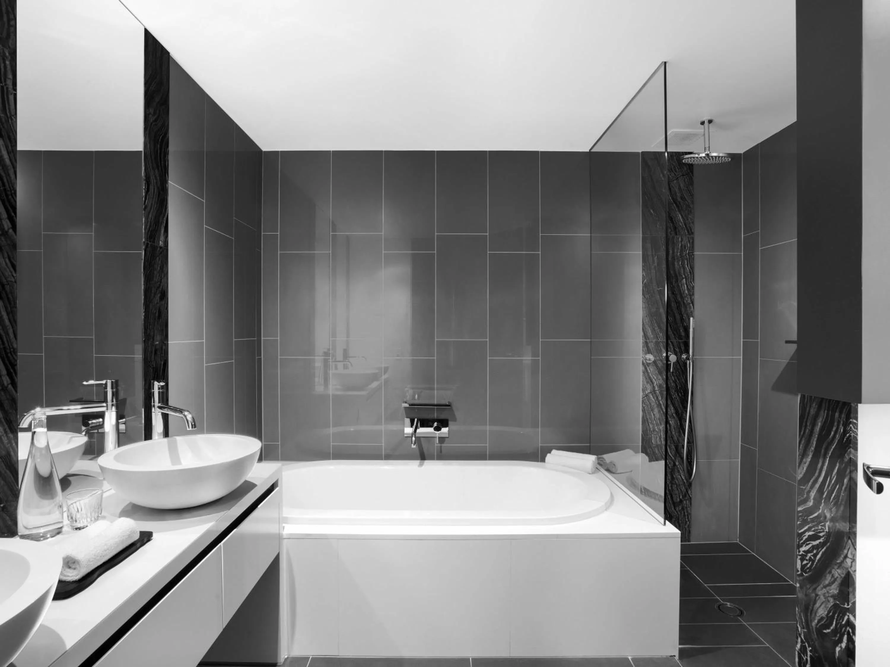 Bedroom in Peppers Gallery Hotel