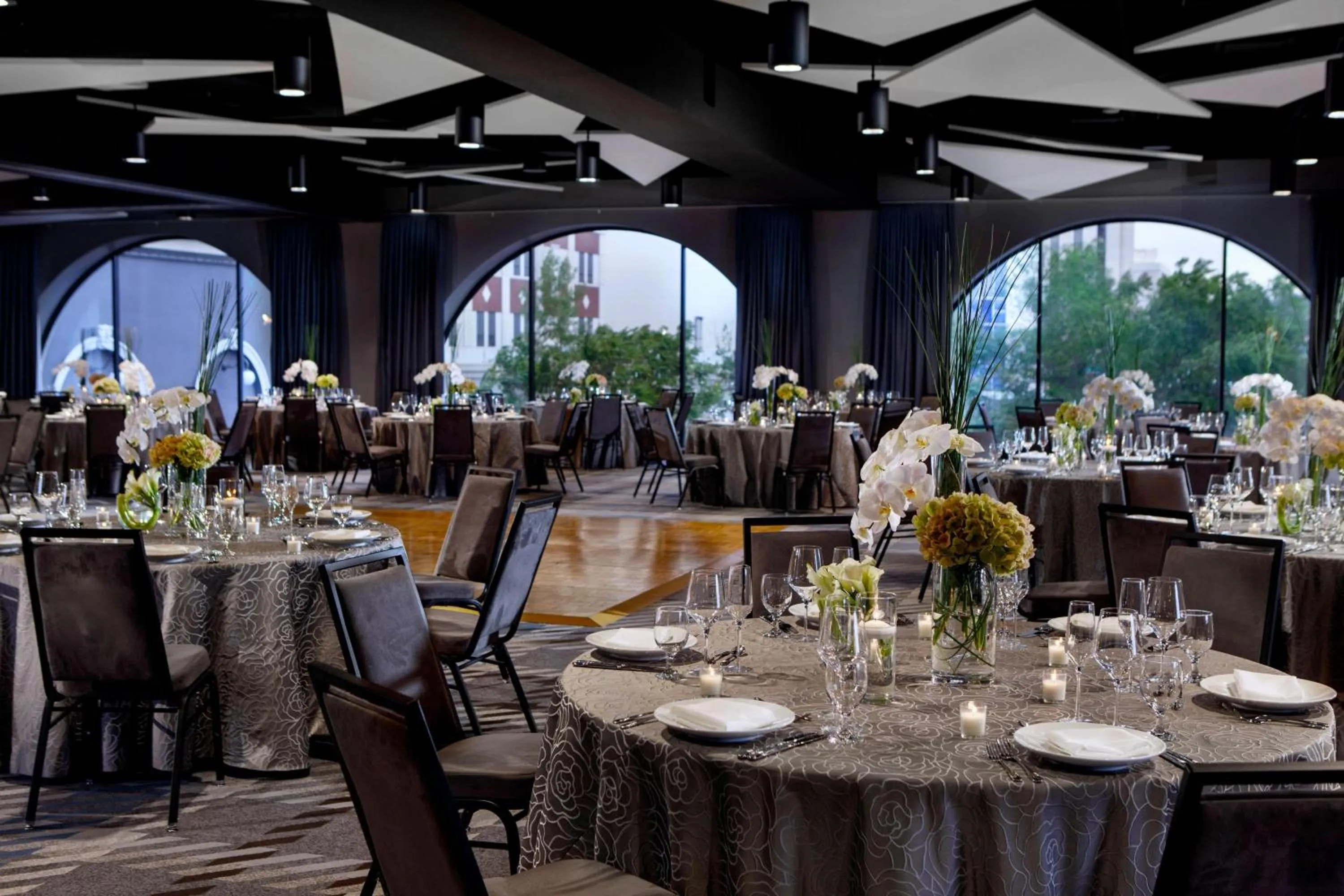 Lobby or reception in Renaissance Reno Downtown Hotel & Spa