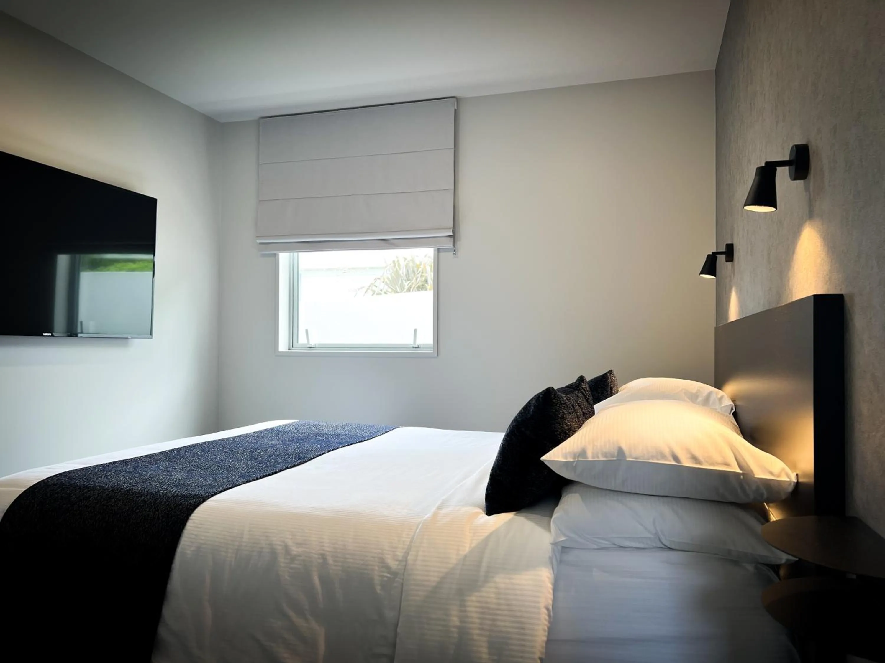 Bed in Beaches Nelson