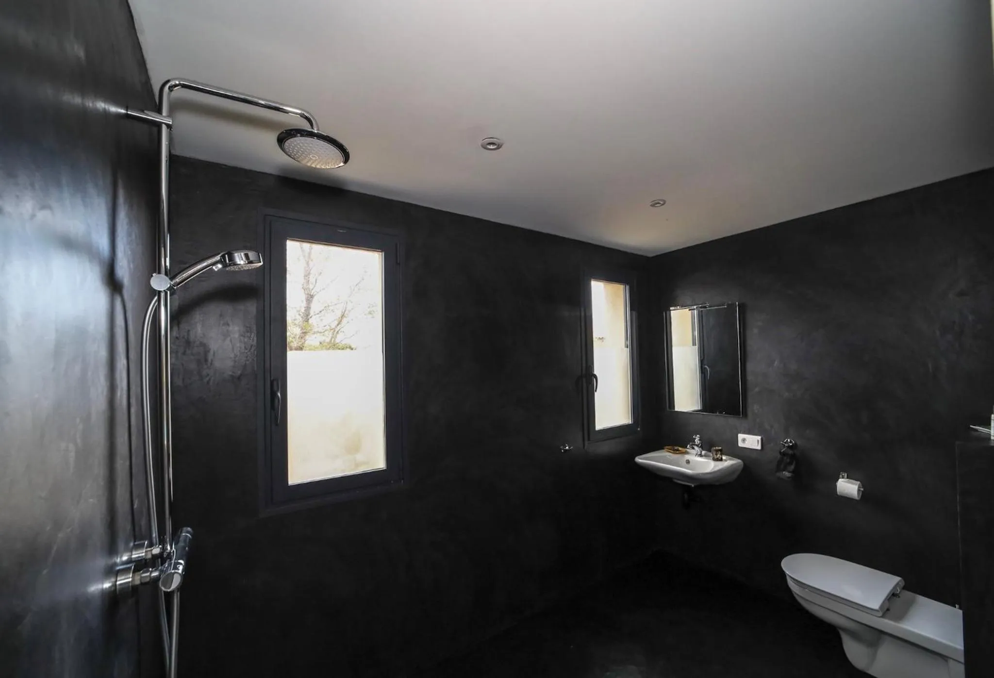 Bathroom in Hôtel confidentiel Le Grecale