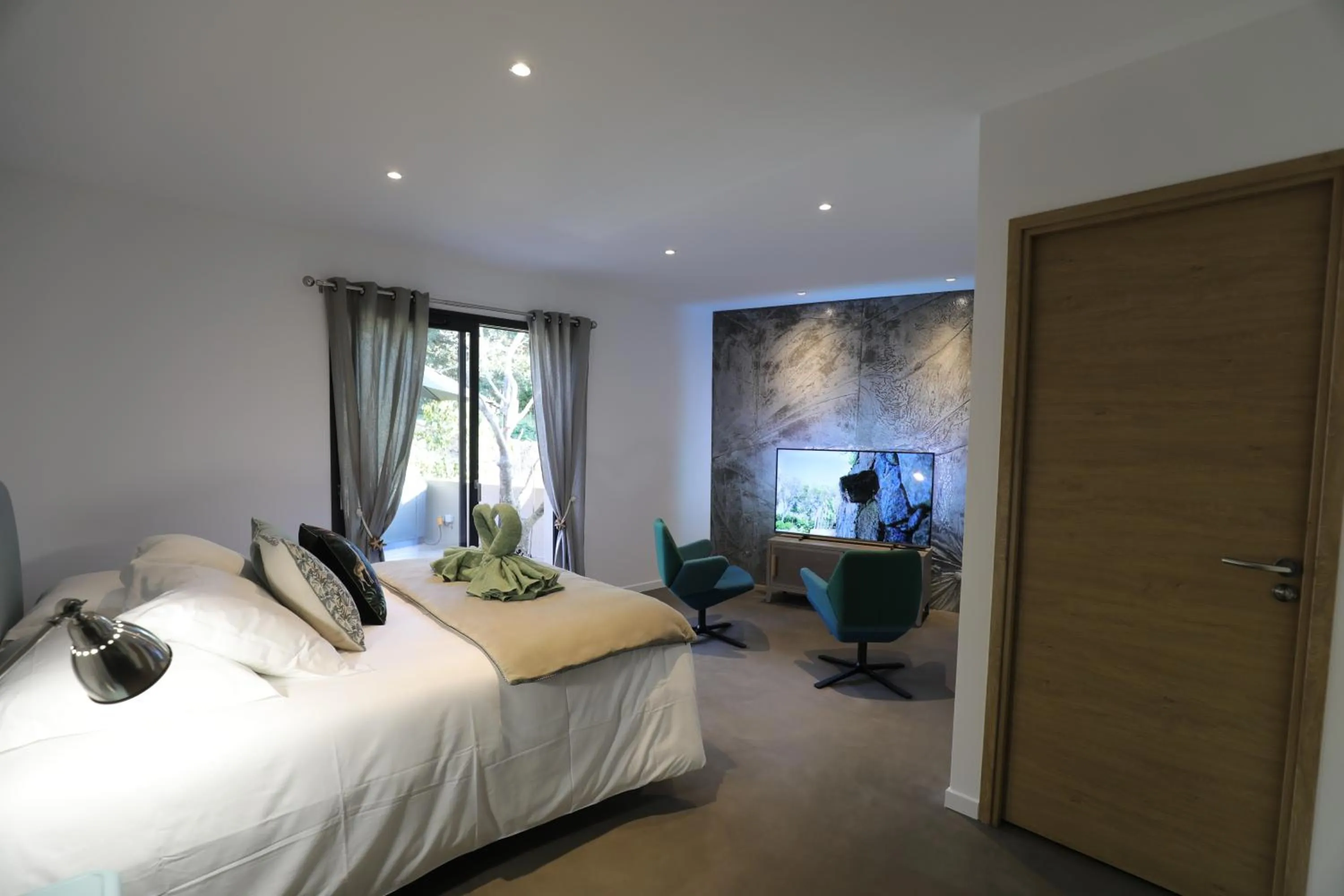 TV and multimedia, Bed in Hôtel confidentiel Le Grecale